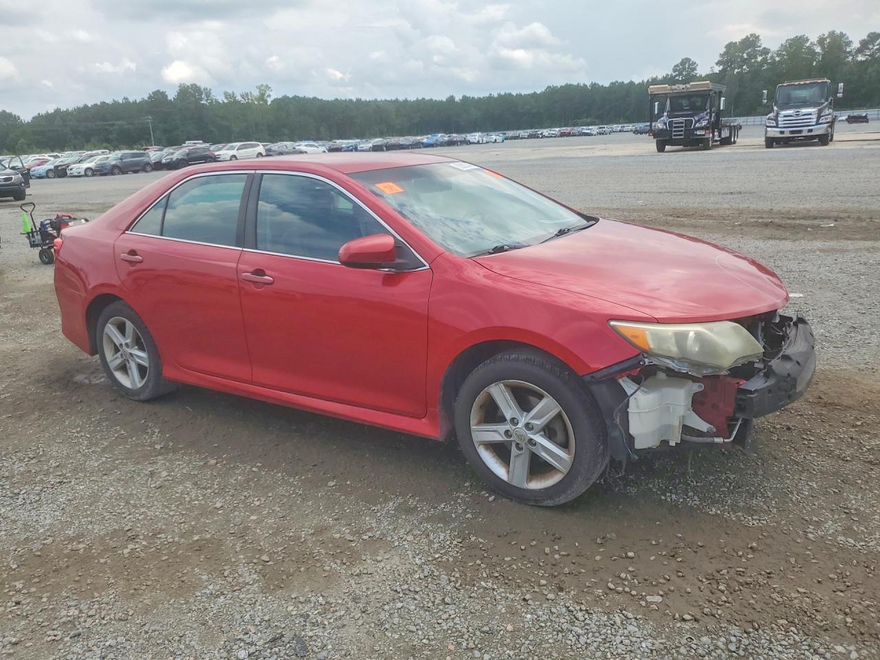 2014 Toyota Camry Se Красный vin: 4T1BF1FK2EU759217