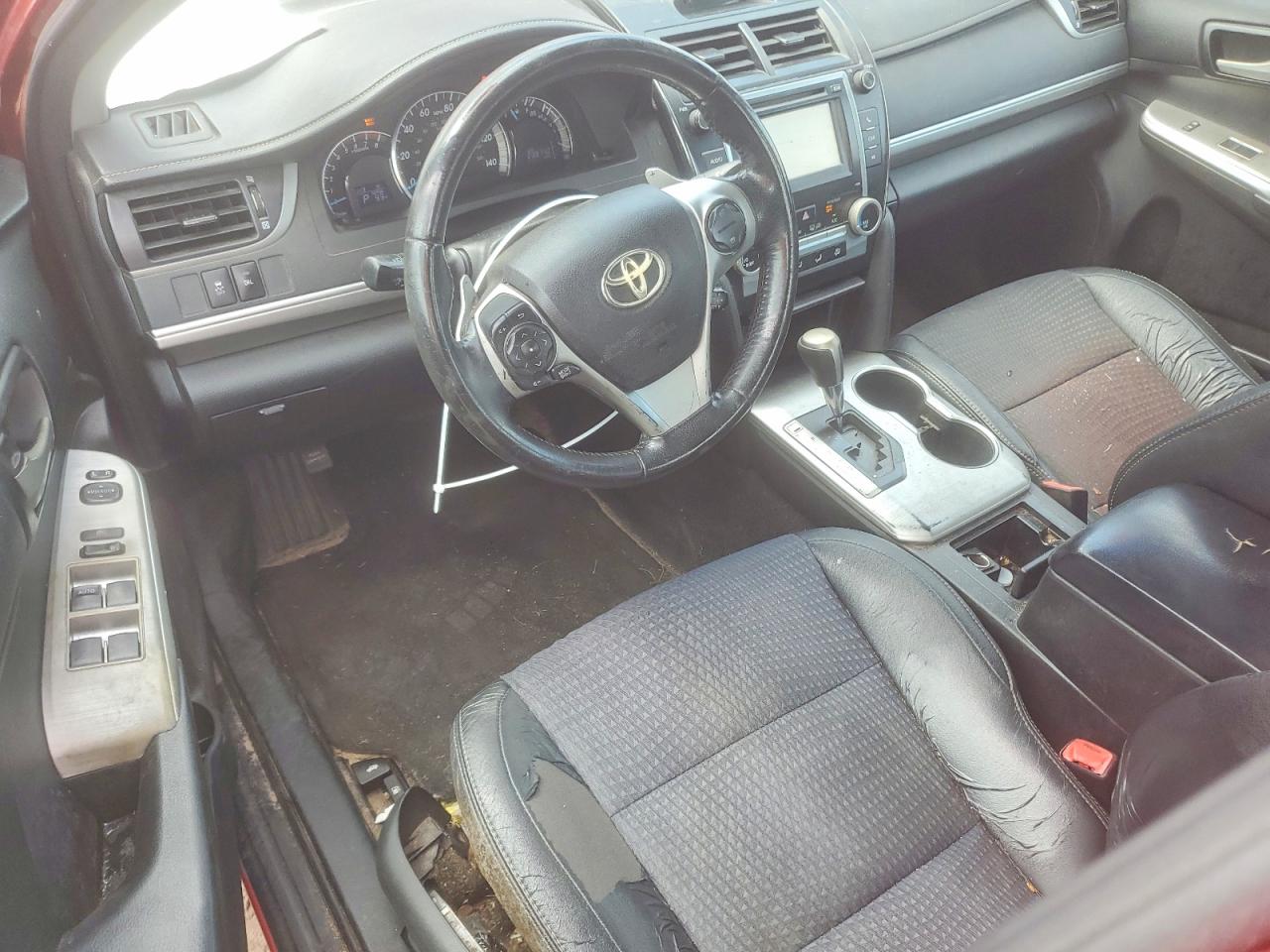 2014 Toyota Camry Se Красный vin: 4T1BF1FK2EU759217