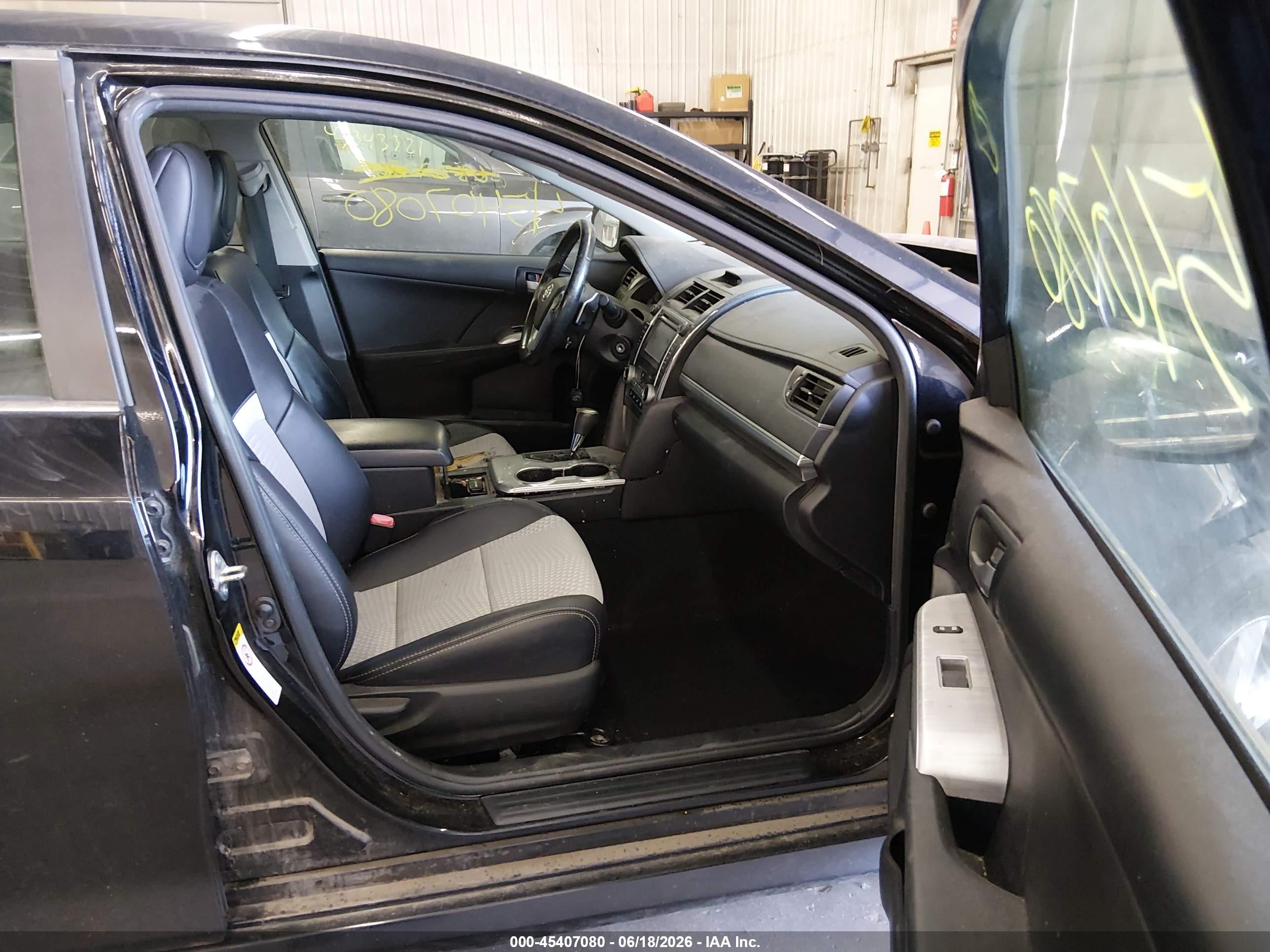 2014 Toyota Camry Se Black vin: 4T1BF1FK2EU763302