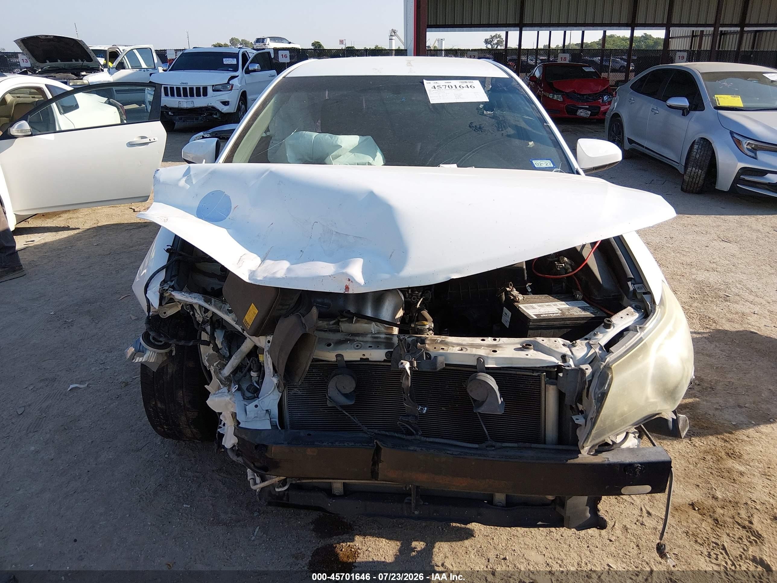 2014 Toyota Camry Se White vin: 4T1BF1FK2EU765230