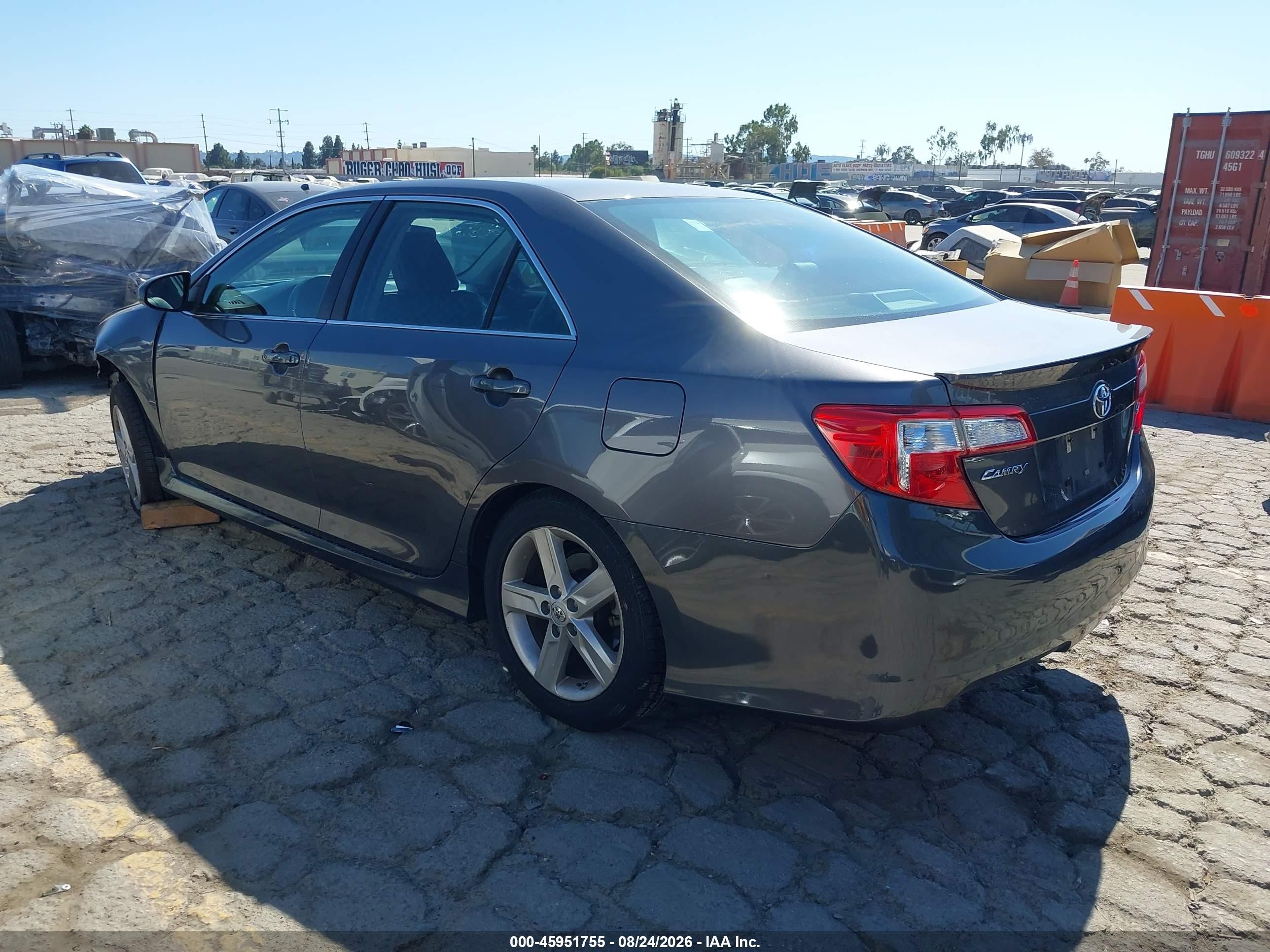 2014 Toyota Camry Se Серый vin: 4T1BF1FK2EU781296