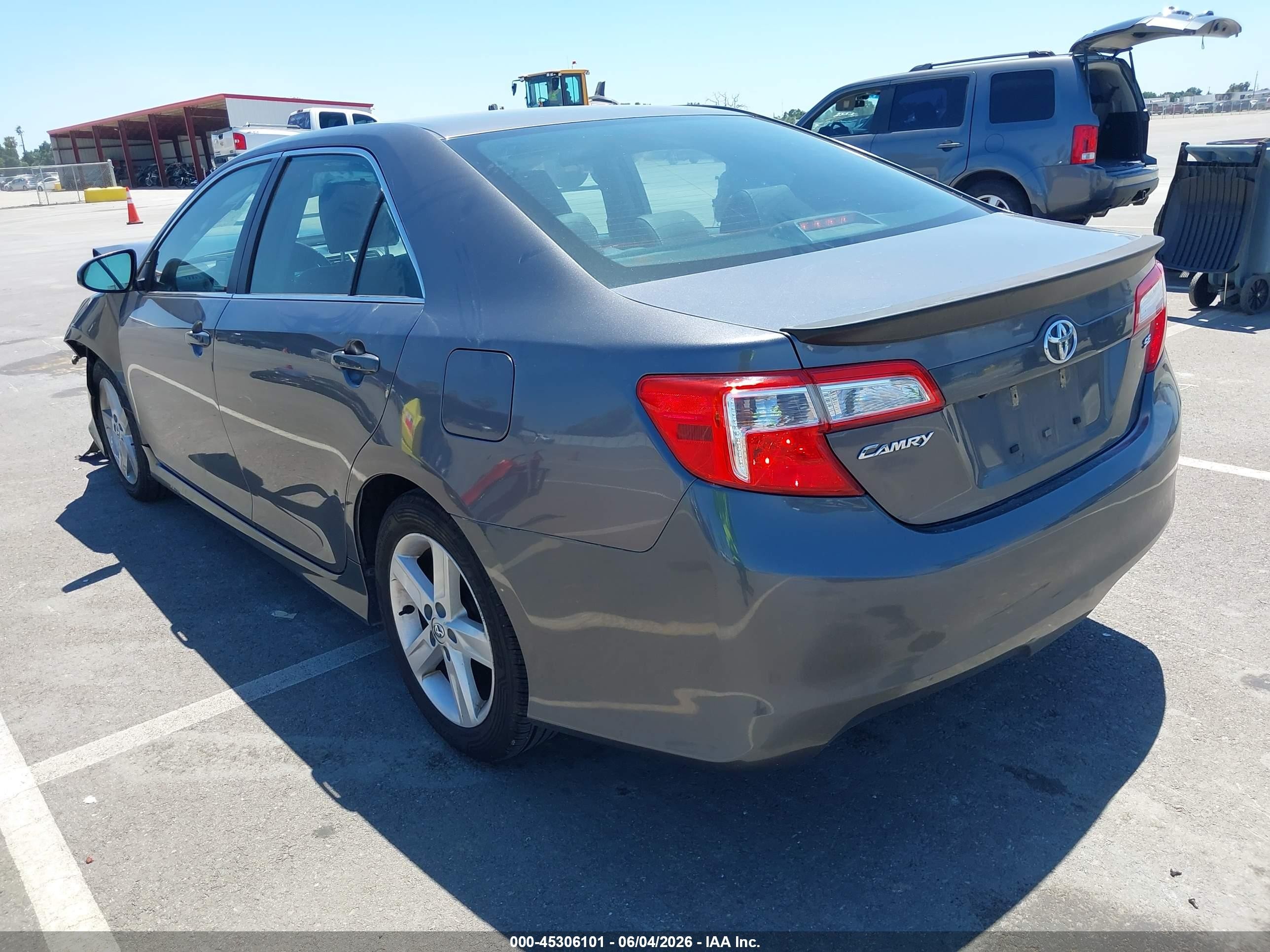 2014 Toyota Camry Se Серый vin: 4T1BF1FK2EU781475