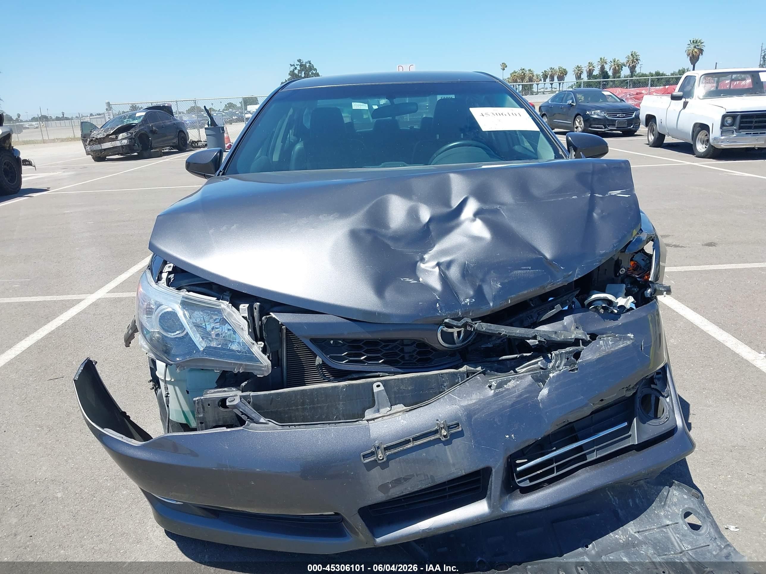 2014 Toyota Camry Se Серый vin: 4T1BF1FK2EU781475