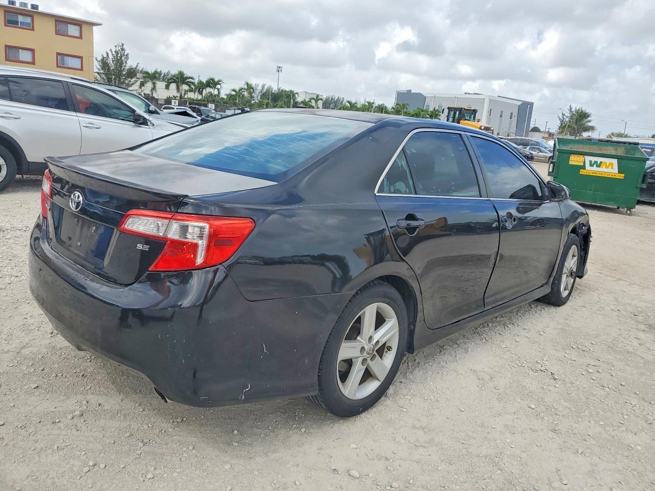2014 Toyota Camry Se Black vin: 4T1BF1FK2EU787549