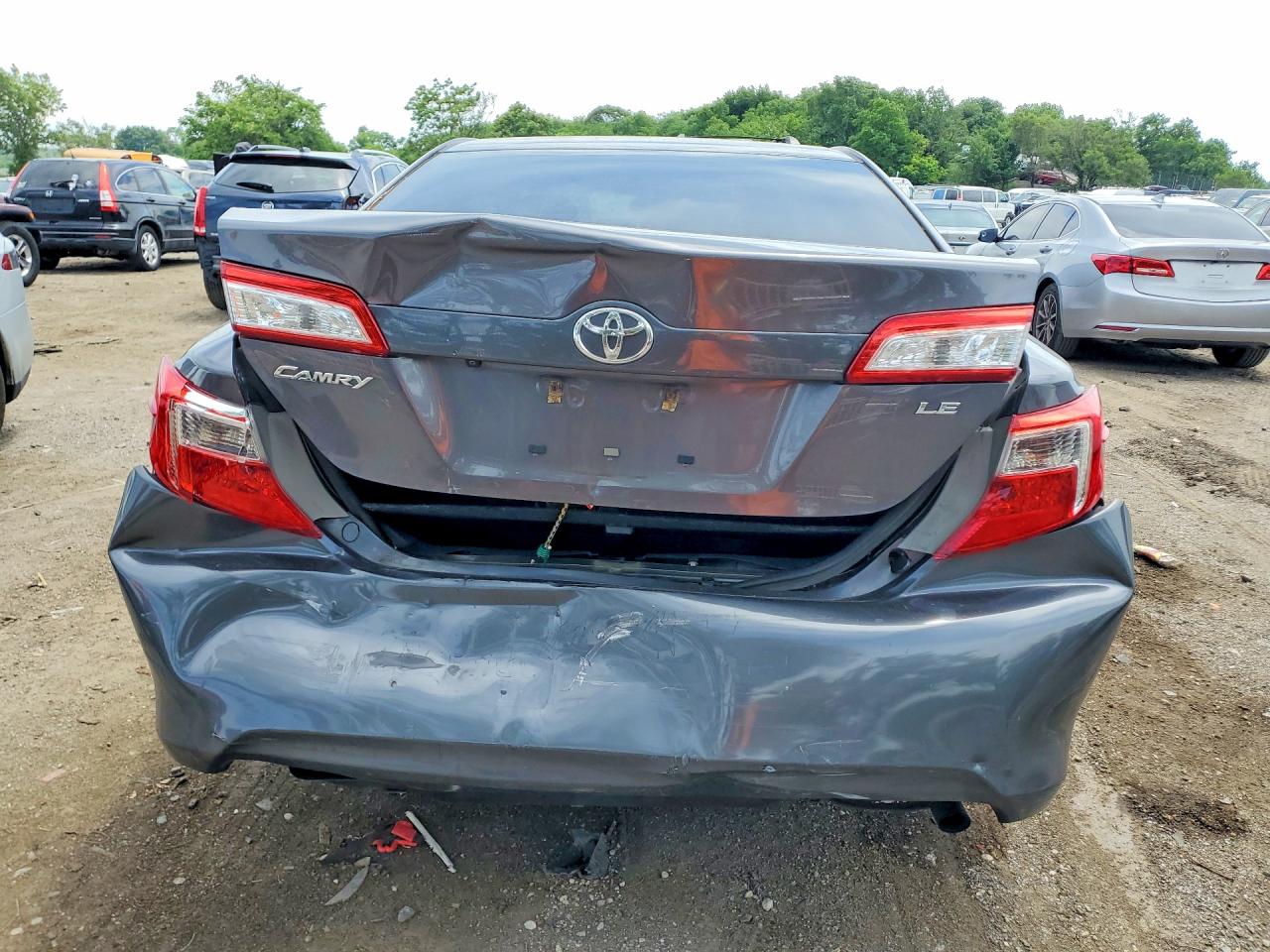 2014 Toyota Camry Le Gray vin: 4T1BF1FK2EU788457
