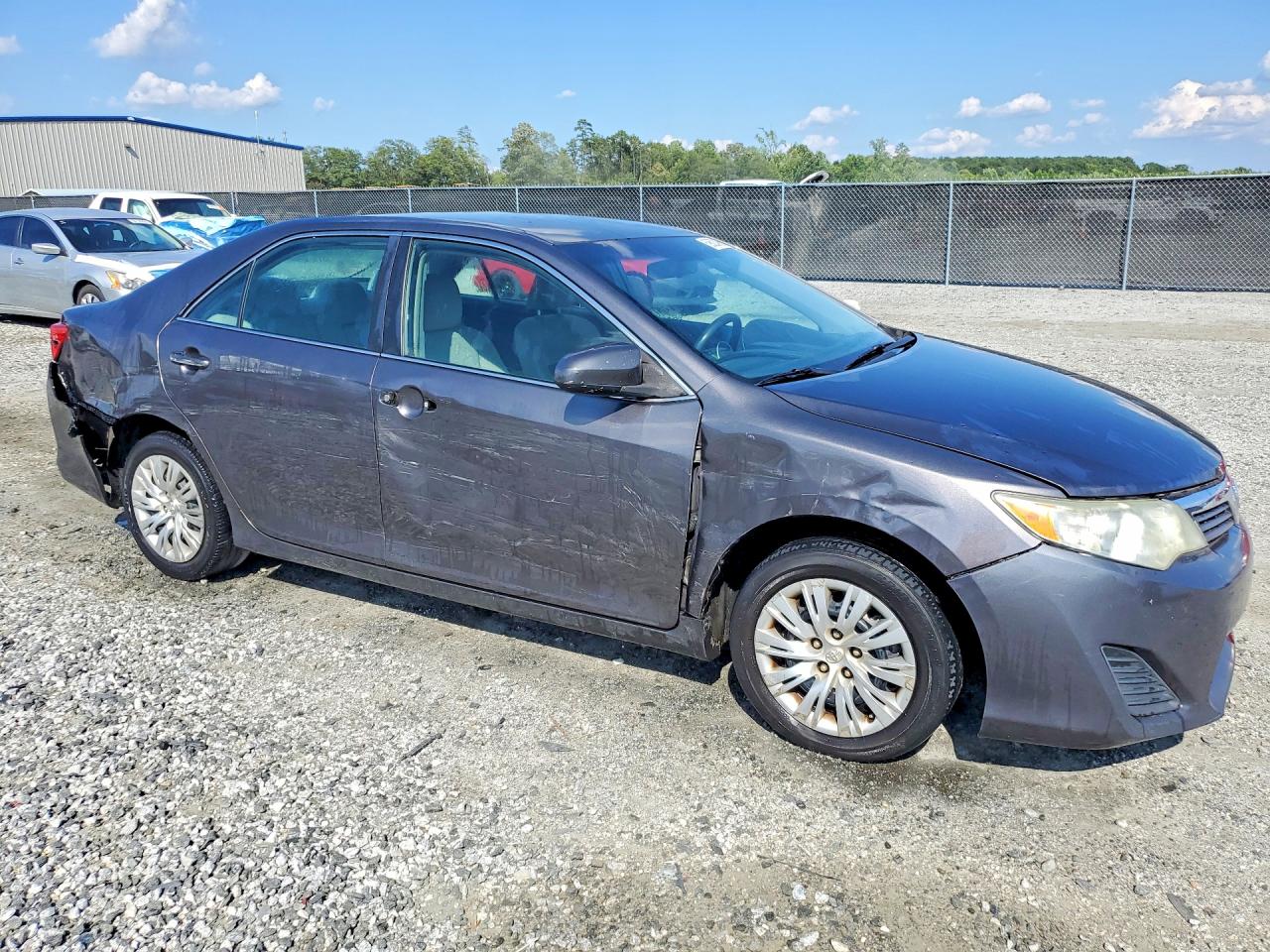 2014 Toyota Camry L Gray vin: 4T1BF1FK2EU801126