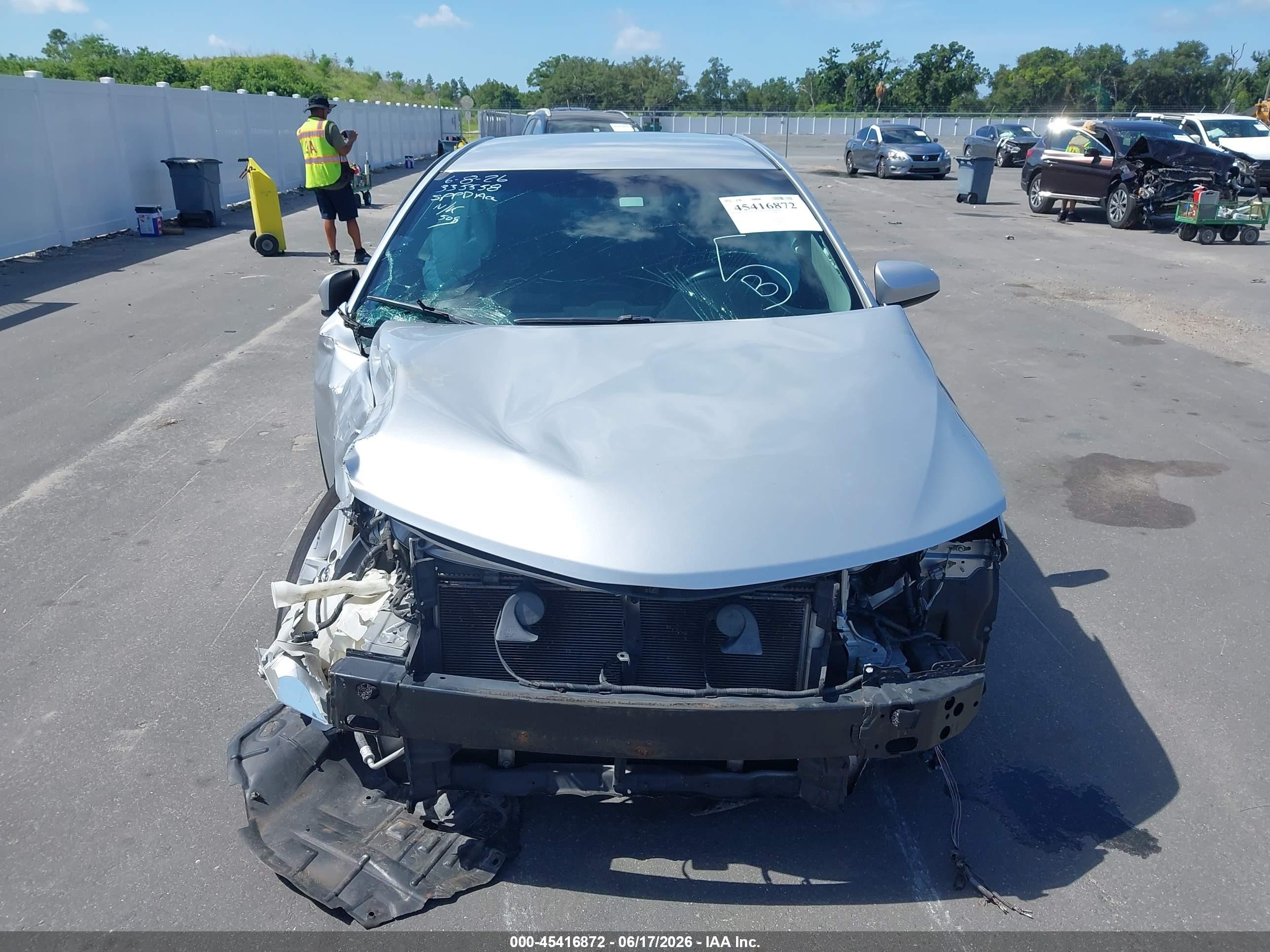 2014 Toyota Camry Se Silver vin: 4T1BF1FK2EU807962