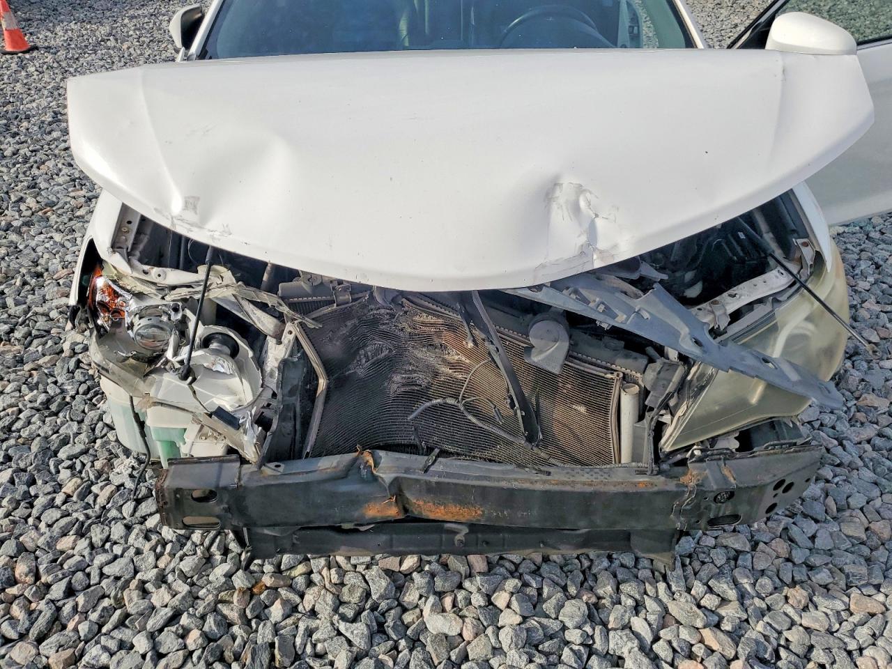 2014 Toyota Camry Se Sport White vin: 4T1BF1FK2EU814183