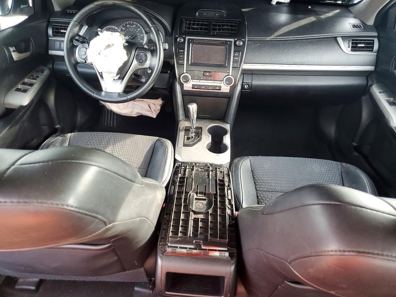 2014 Toyota Camry Se Sport White vin: 4T1BF1FK2EU814183