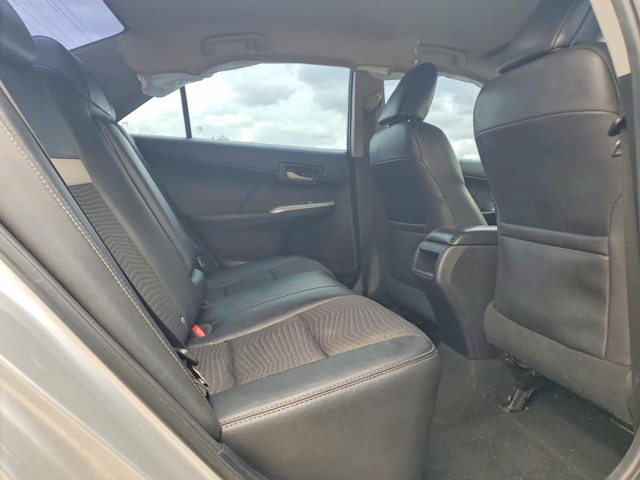 2014 Toyota Camry Se Серебряный vin: 4T1BF1FK2EU817861
