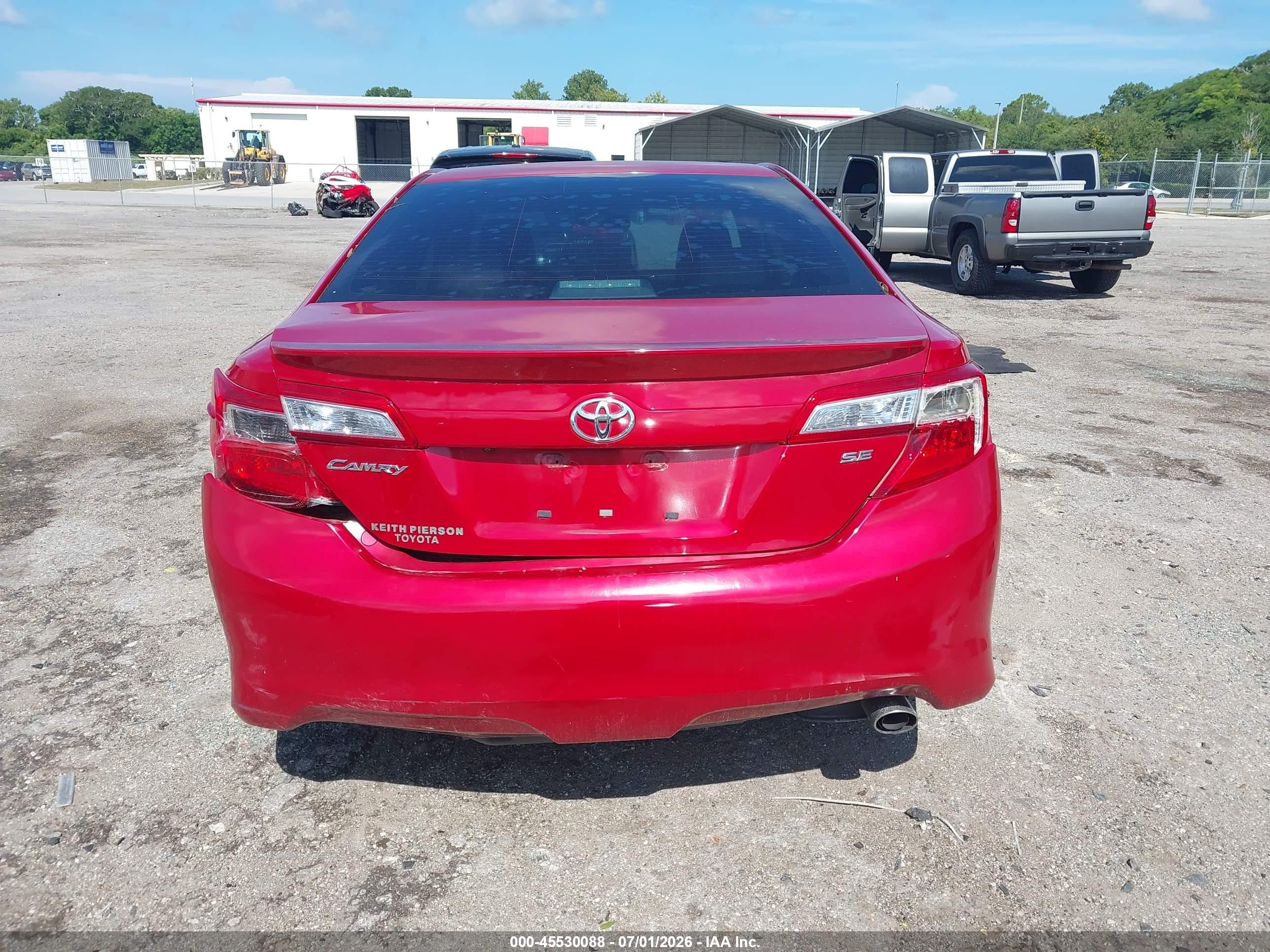 2014 Toyota Camry Se Red vin: 4T1BF1FK2EU822896