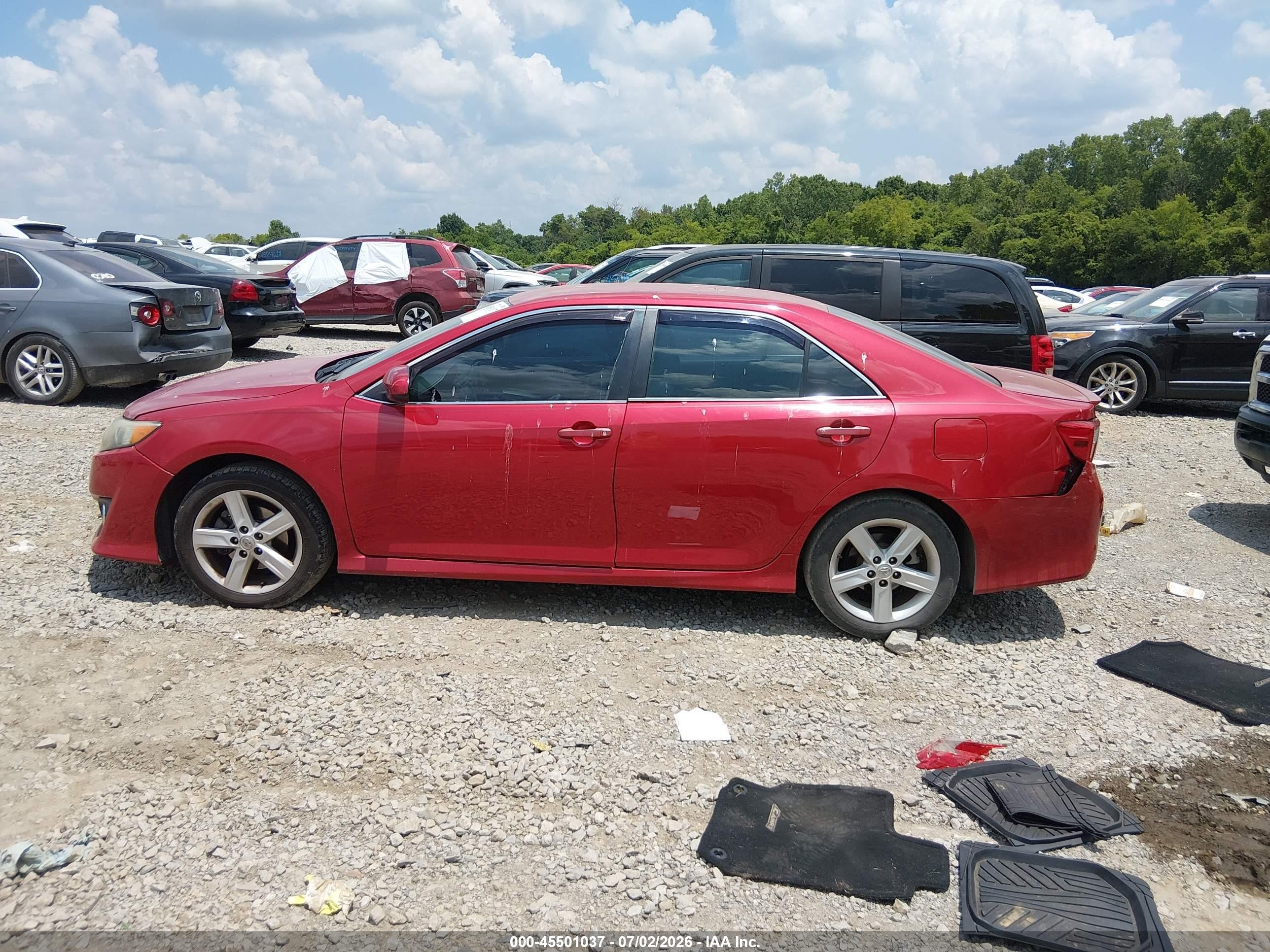 2014 Toyota Camry Se Red vin: 4T1BF1FK2EU835972