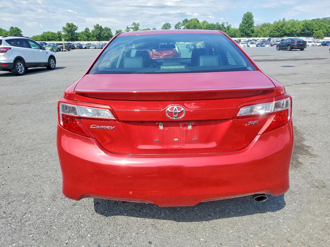 2014 Toyota Camry Se Sport Red vin: 4T1BF1FK2EU855042
