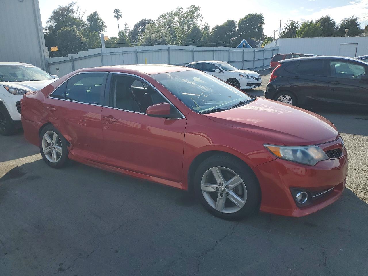 2014 Toyota Camry Se Red vin: 4T1BF1FK2EU863786