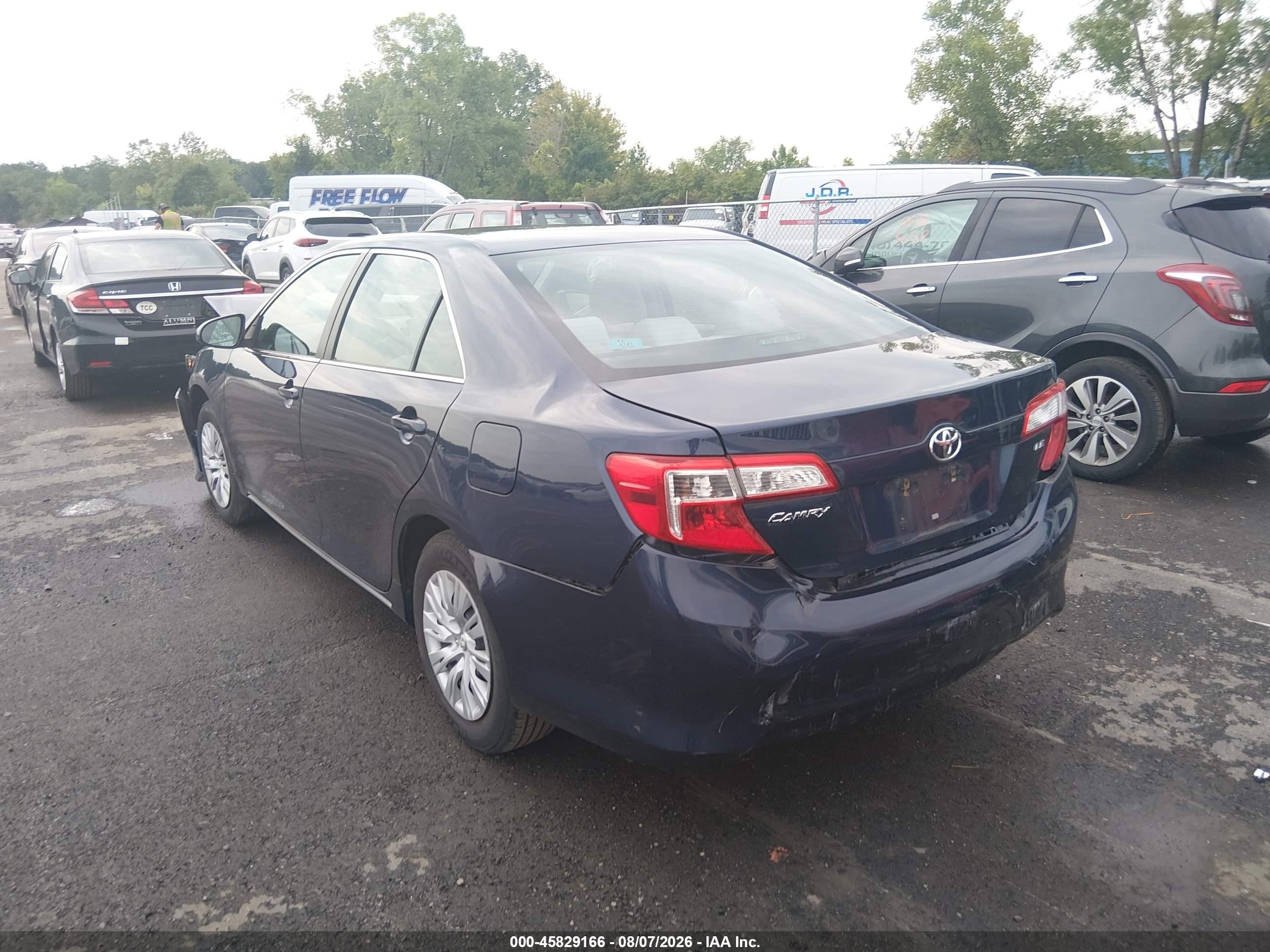 2014 Toyota Camry Le Blue vin: 4T1BF1FK2EU866557