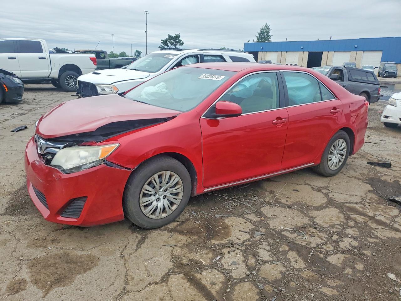 2014 Toyota Camry Le Red vin: 4T1BF1FK2EU867112