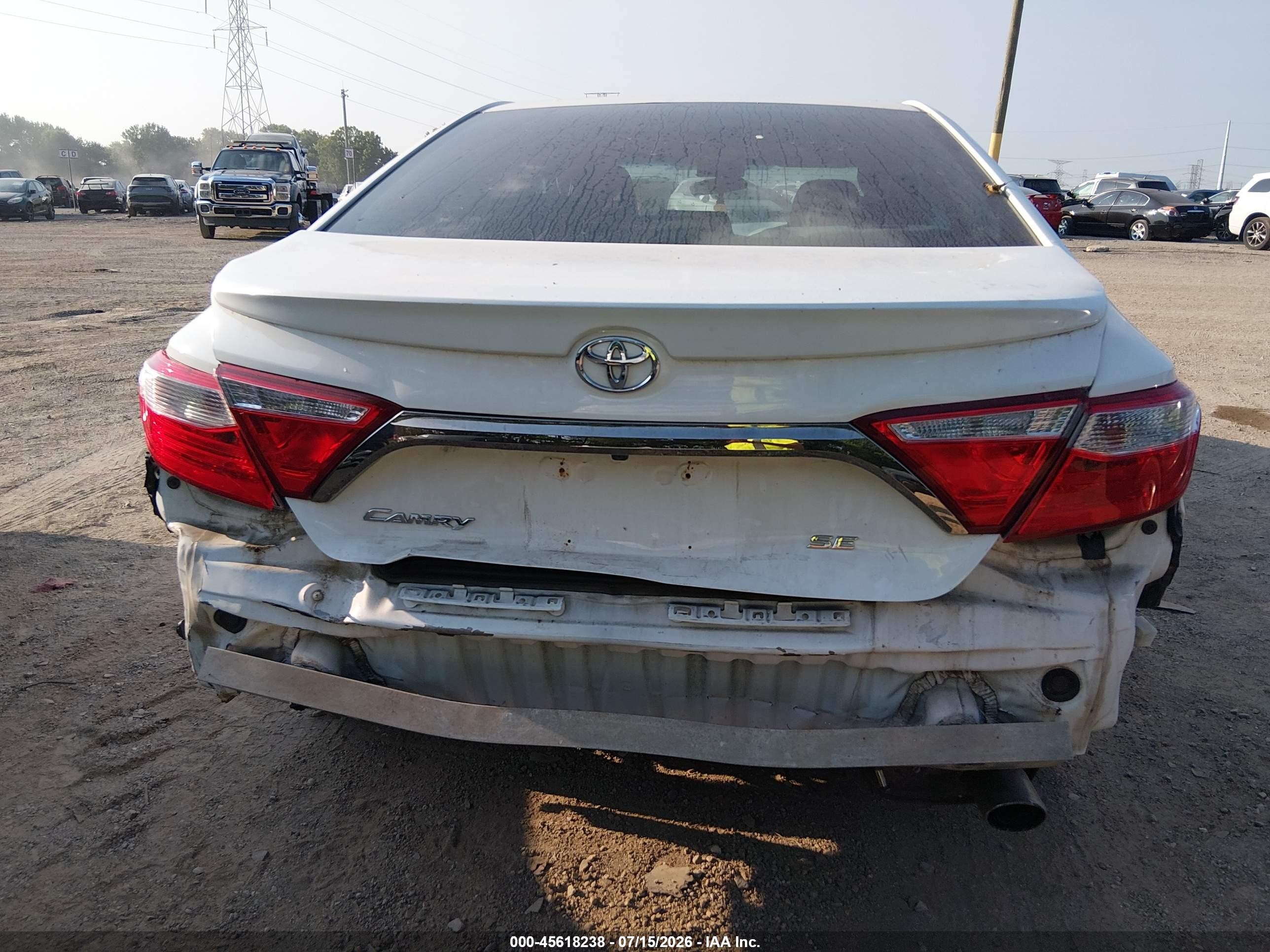 2015 Toyota Camry Se White vin: 4T1BF1FK2FU005767