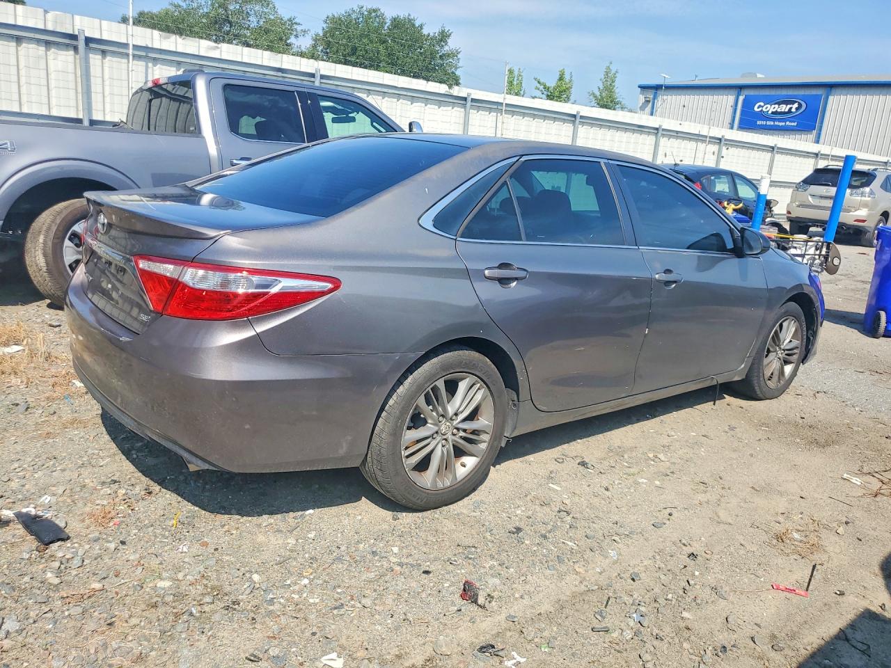 2015 Toyota Camry Se Gray vin: 4T1BF1FK2FU013917
