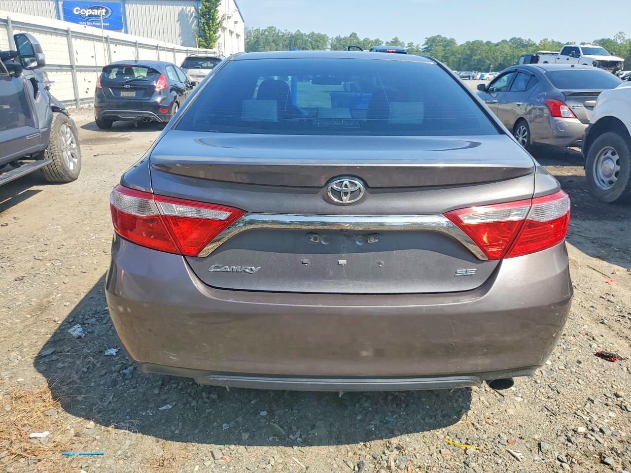 2015 Toyota Camry Se Gray vin: 4T1BF1FK2FU013917