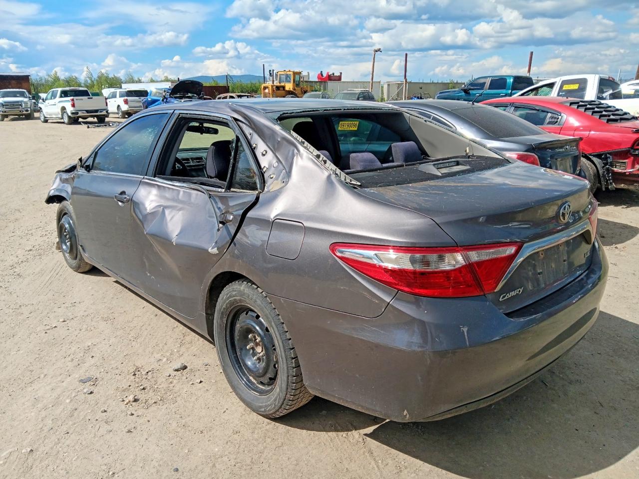2015 Toyota Camry Le Gray vin: 4T1BF1FK2FU024531