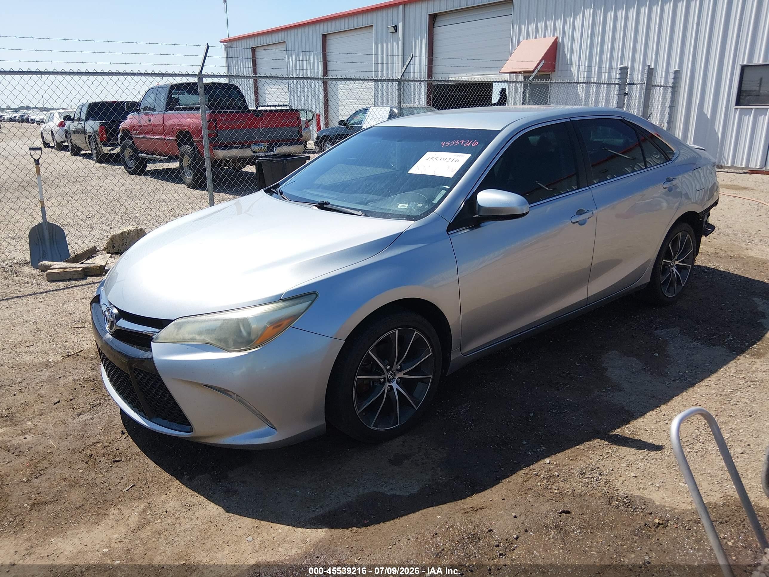 2015 Toyota Camry Xse Silver vin: 4T1BF1FK2FU030345