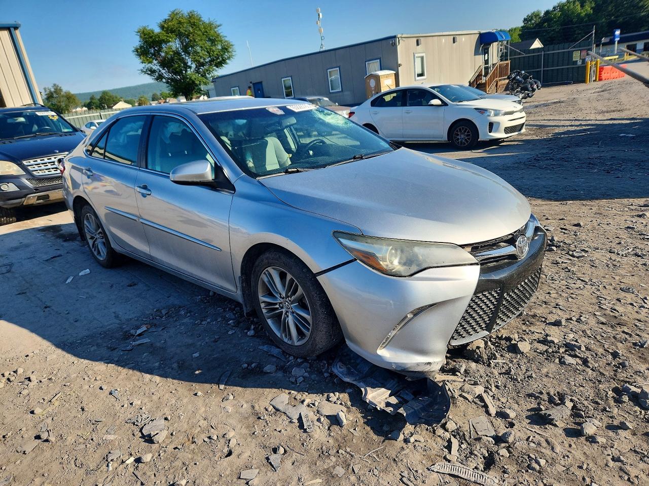 2015 Toyota Camry Se Silver vin: 4T1BF1FK2FU031382