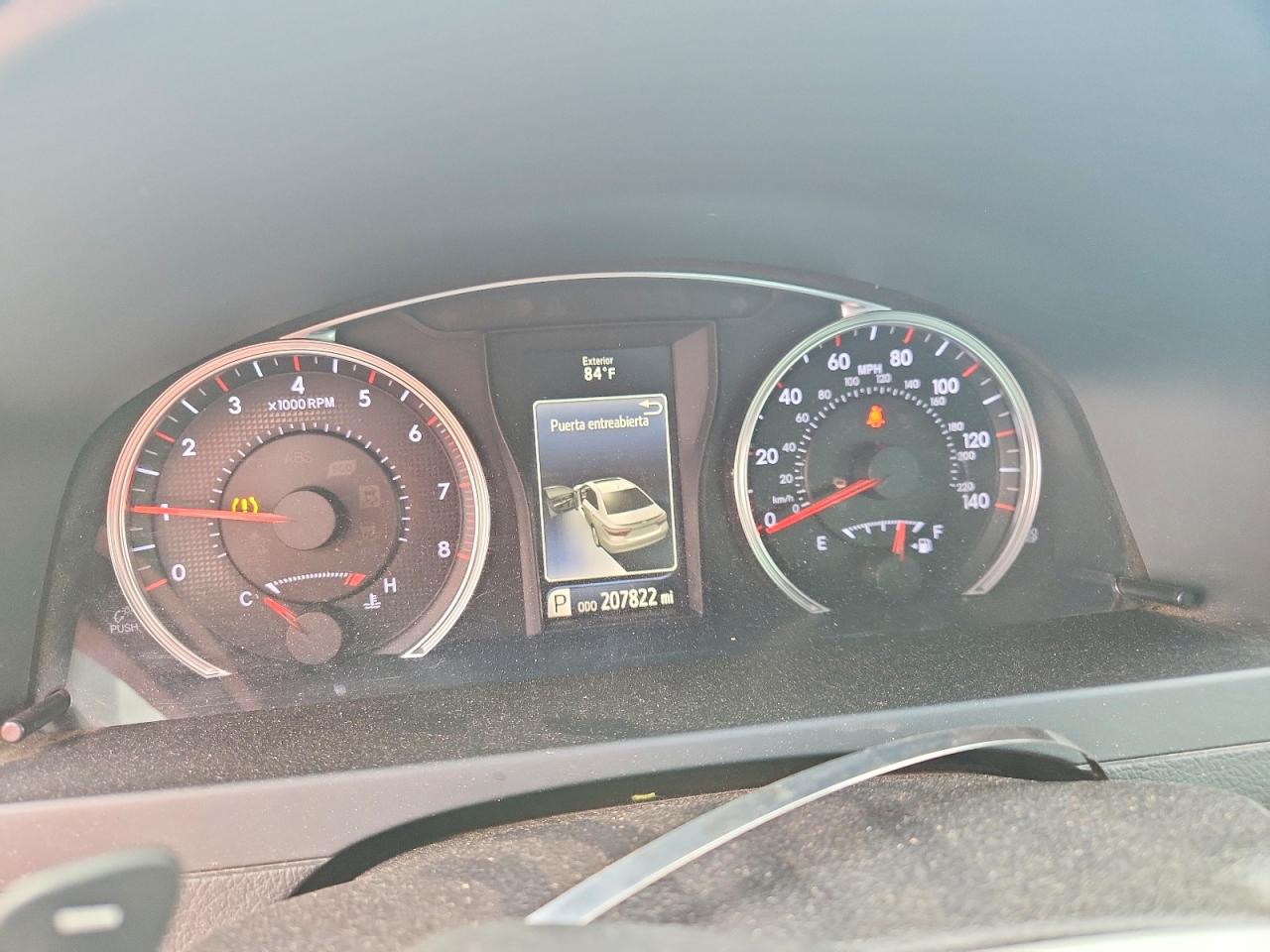 2015 Toyota Camry Se Белый vin: 4T1BF1FK2FU064219