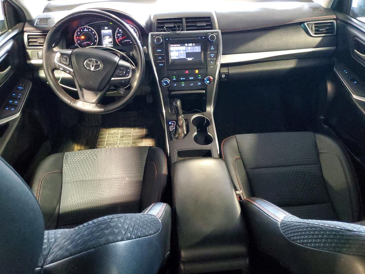 2015 Toyota Camry Se Gray vin: 4T1BF1FK2FU069873