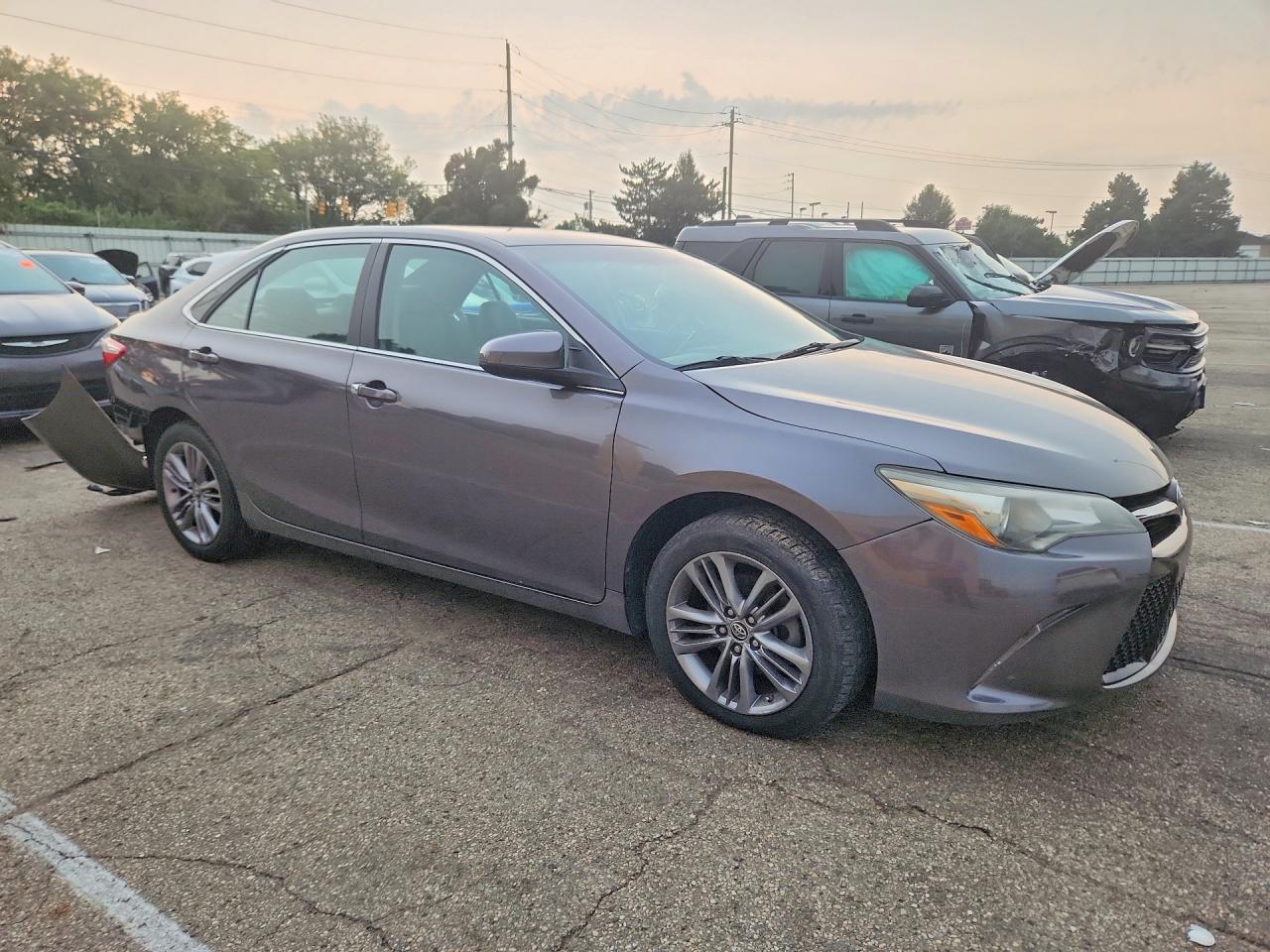 2015 Toyota Camry Se Gray vin: 4T1BF1FK2FU081604