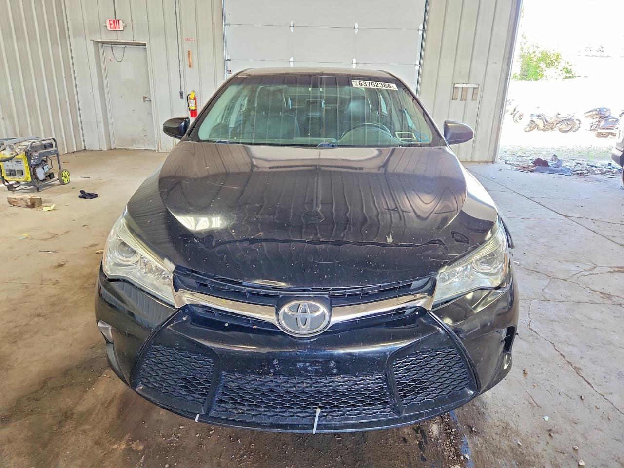 2015 Toyota Camry Se Black vin: 4T1BF1FK2FU082106