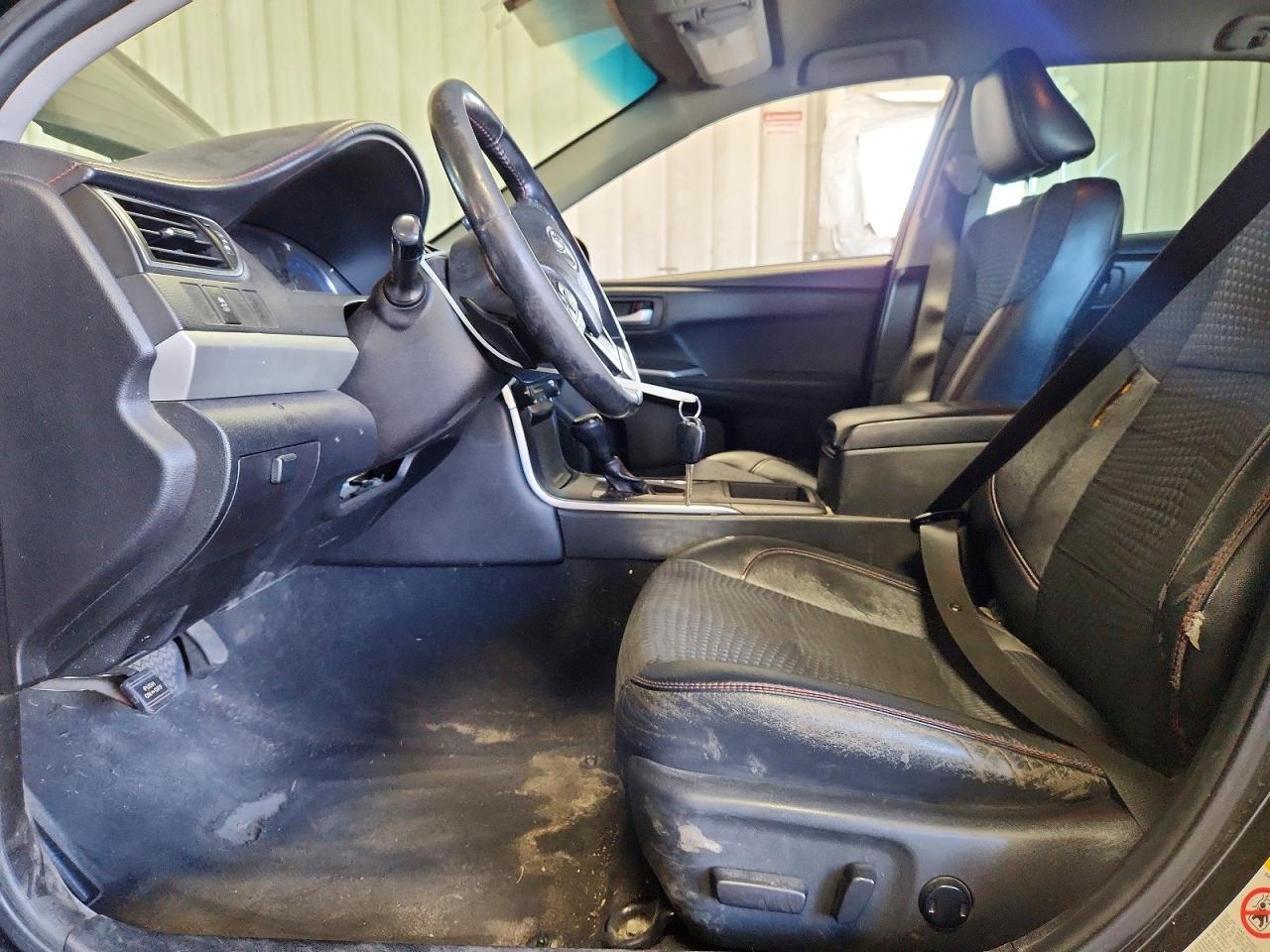 2015 Toyota Camry Se Black vin: 4T1BF1FK2FU082106