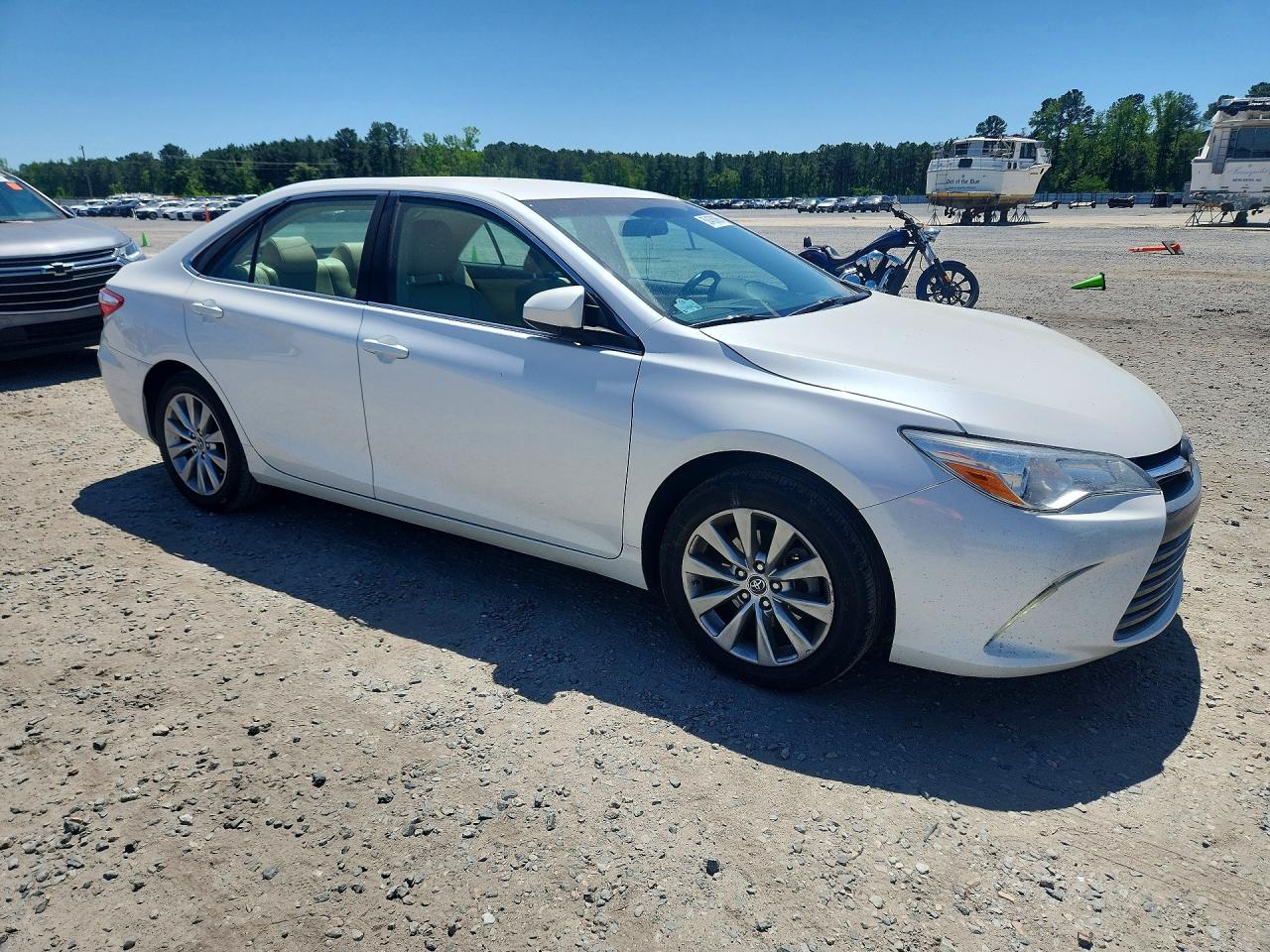 2015 Toyota Camry Xle White vin: 4T1BF1FK2FU085412