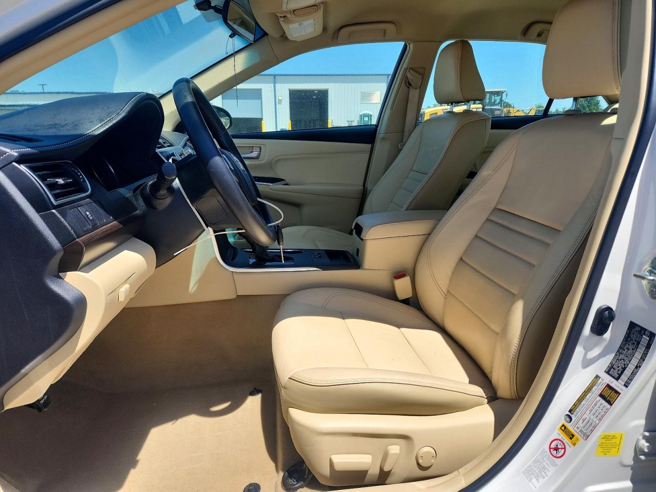 2015 Toyota Camry Xle White vin: 4T1BF1FK2FU085412