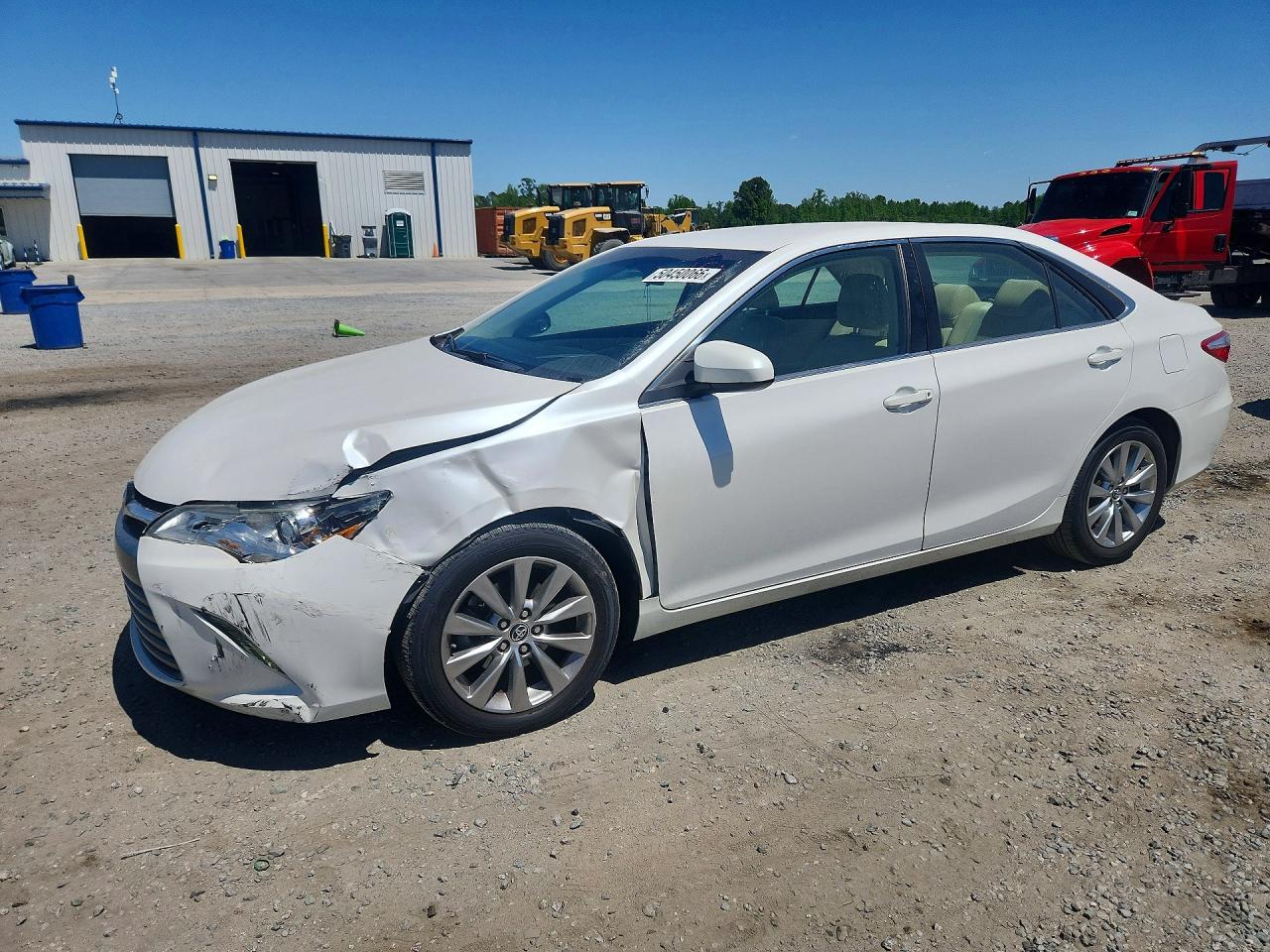 2015 Toyota Camry Xle White vin: 4T1BF1FK2FU085412