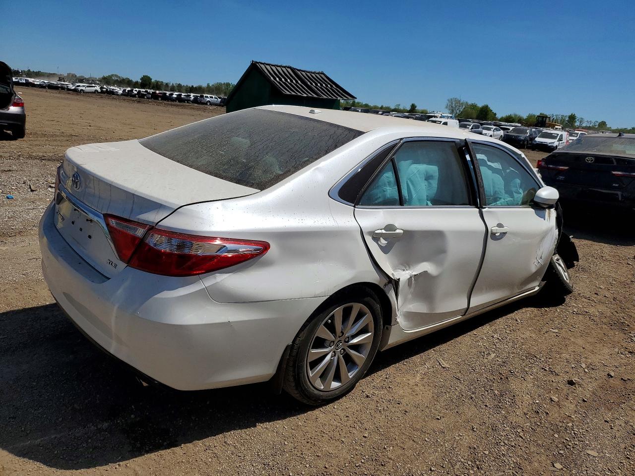 2015 Toyota Camry Xle Белый vin: 4T1BF1FK2FU088228