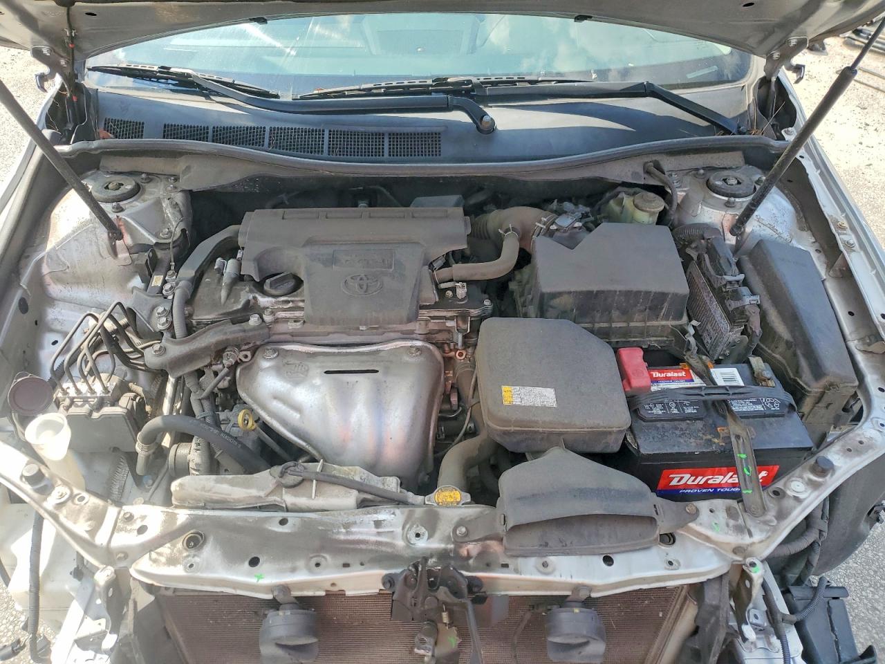 2015 Toyota Camry Le Silver vin: 4T1BF1FK2FU100006