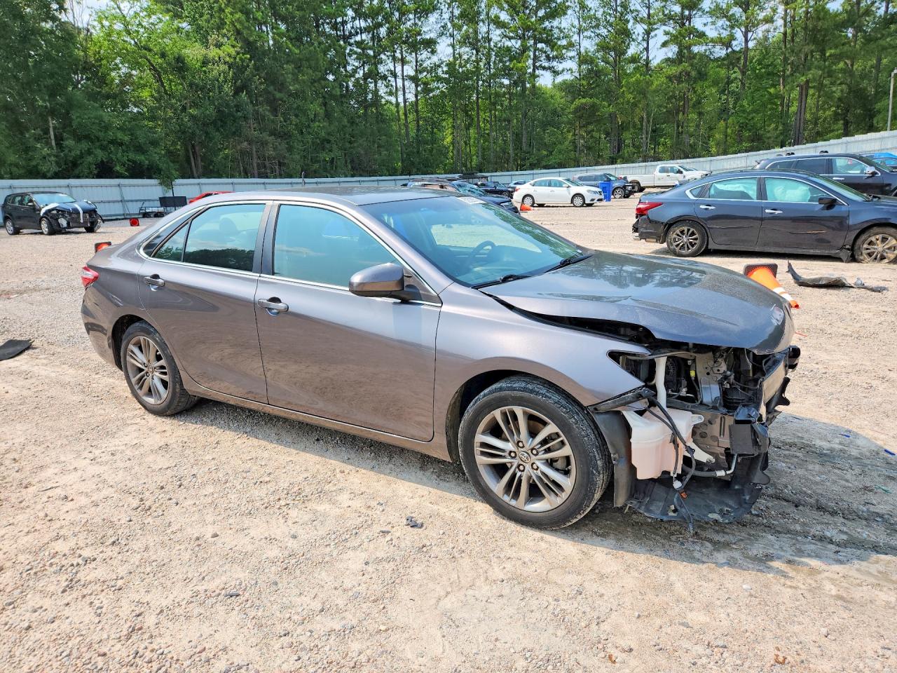 2015 Toyota Camry Se Серый vin: 4T1BF1FK2FU108302