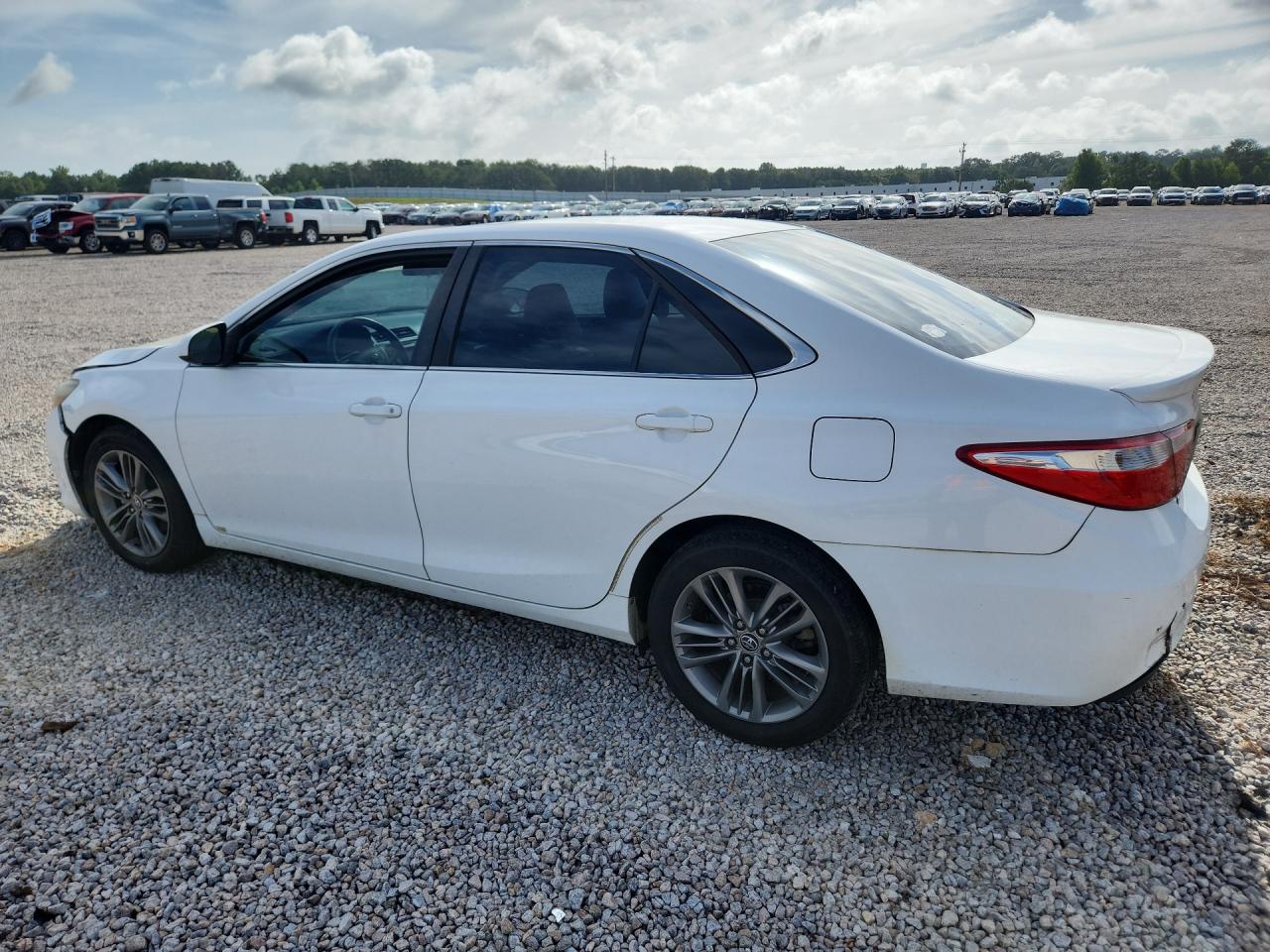 2015 Toyota Camry Se White vin: 4T1BF1FK2FU474731