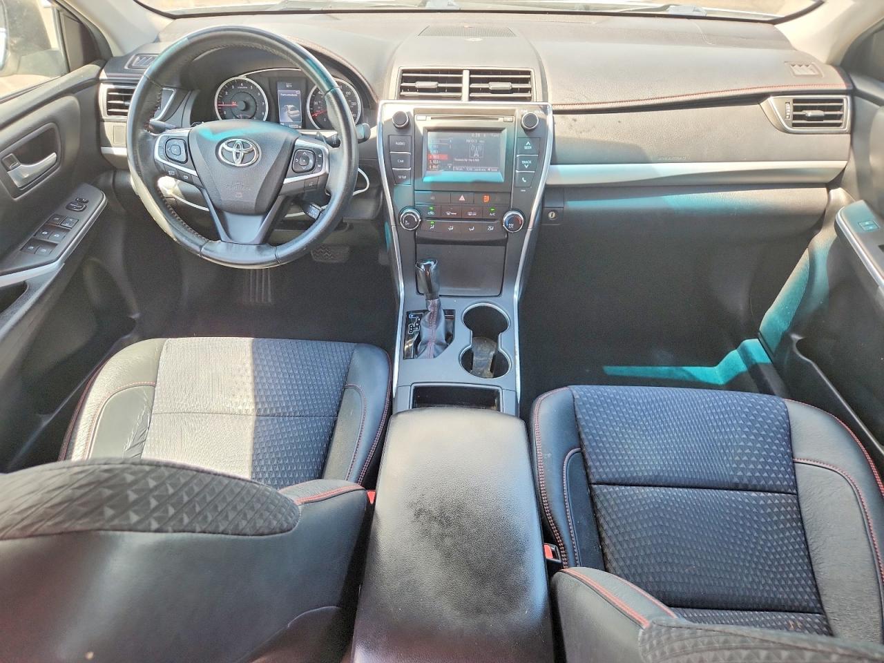 2015 Toyota Camry Se Белый vin: 4T1BF1FK2FU485731
