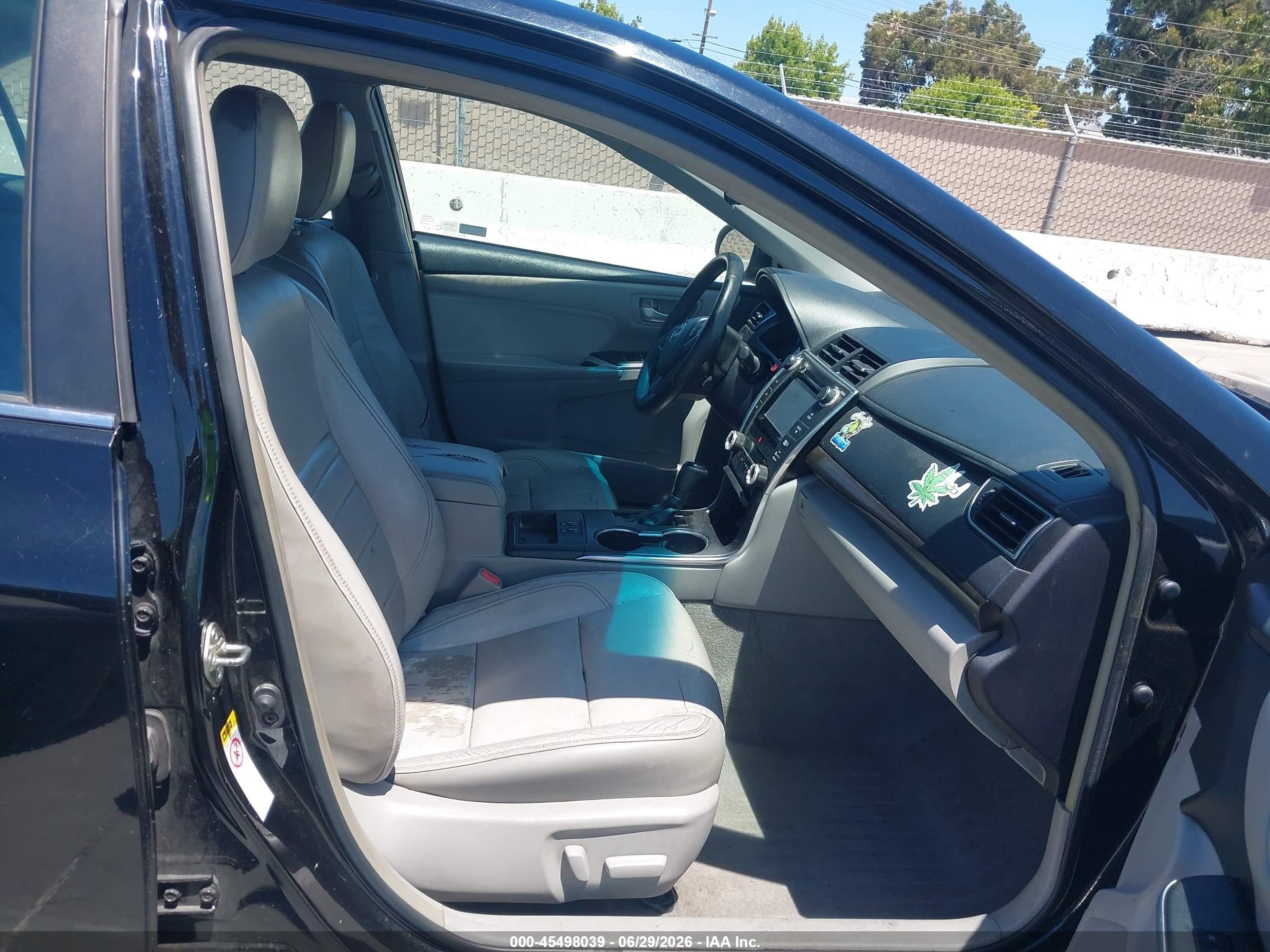 2015 Toyota Camry Xle Black vin: 4T1BF1FK2FU875258