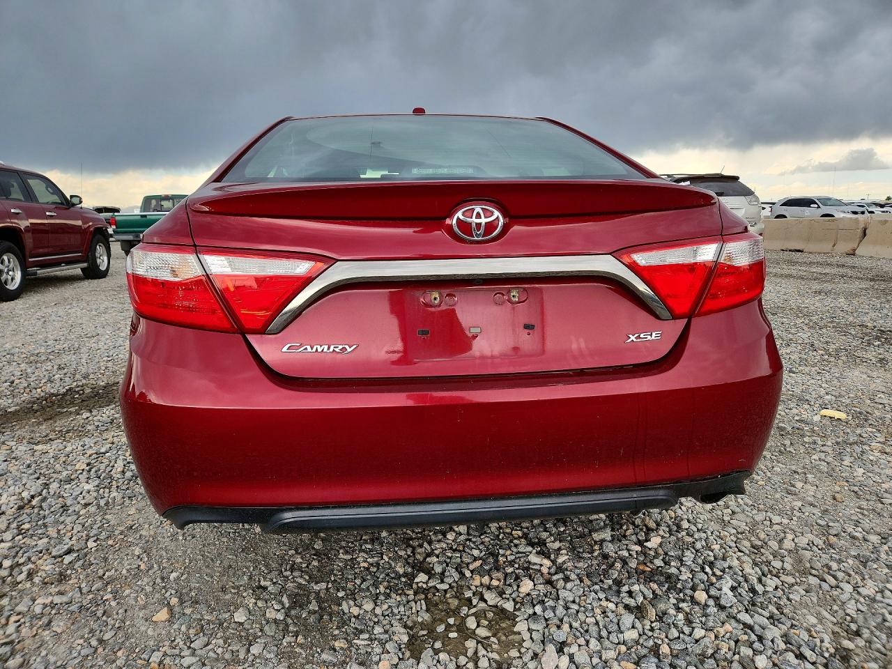 2015 Toyota Camry Xse Red vin: 4T1BF1FK2FU875356