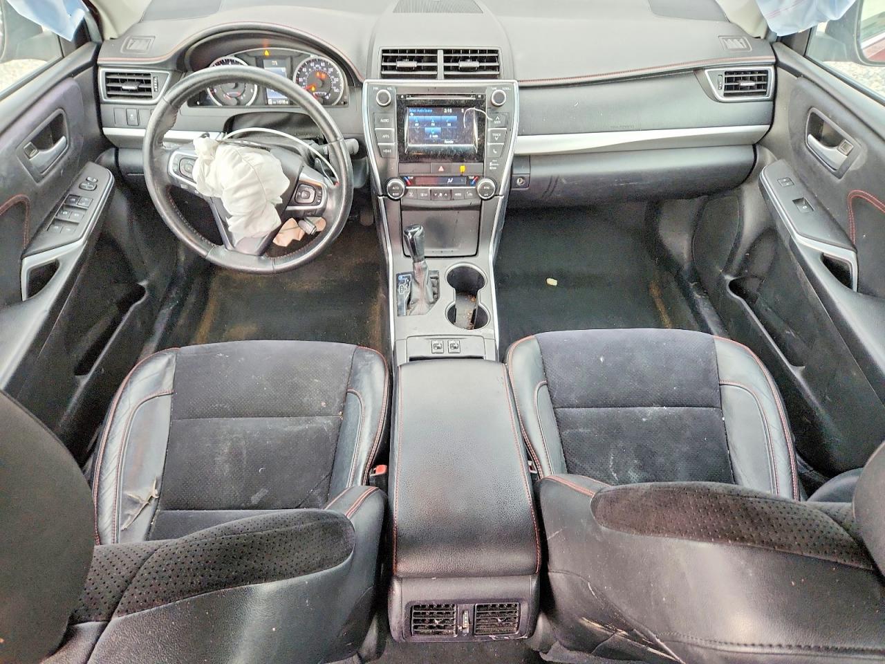 2015 Toyota Camry Xse Red vin: 4T1BF1FK2FU875356