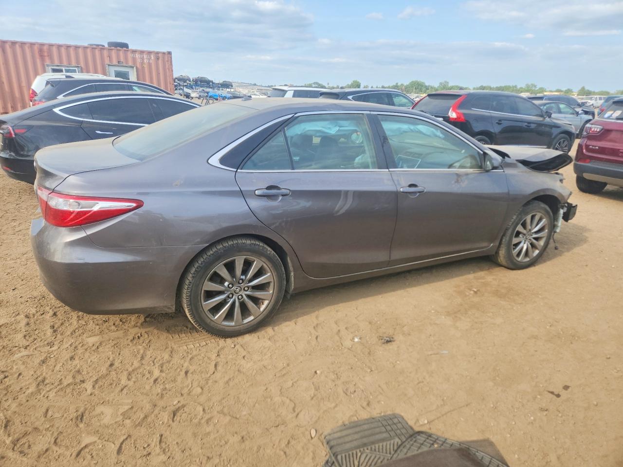 2015 Toyota Camry Xle Gray vin: 4T1BF1FK2FU878399