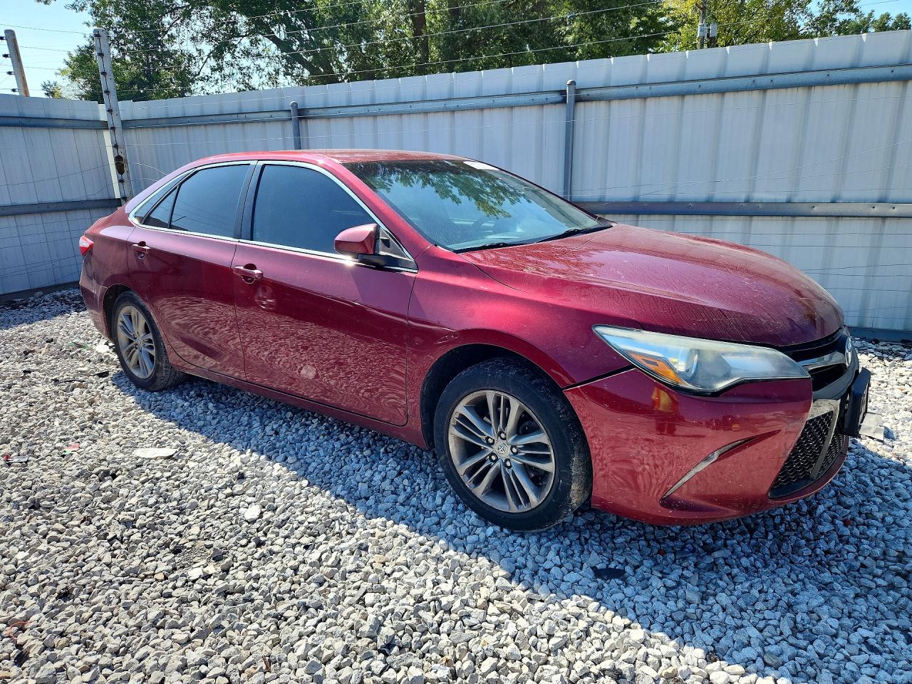 2015 Toyota Camry Se Красный vin: 4T1BF1FK2FU891881