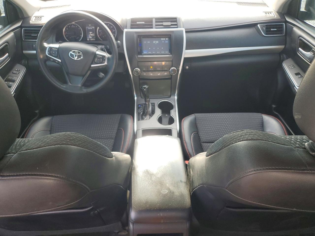 2015 Toyota Camry Se White vin: 4T1BF1FK2FU897549