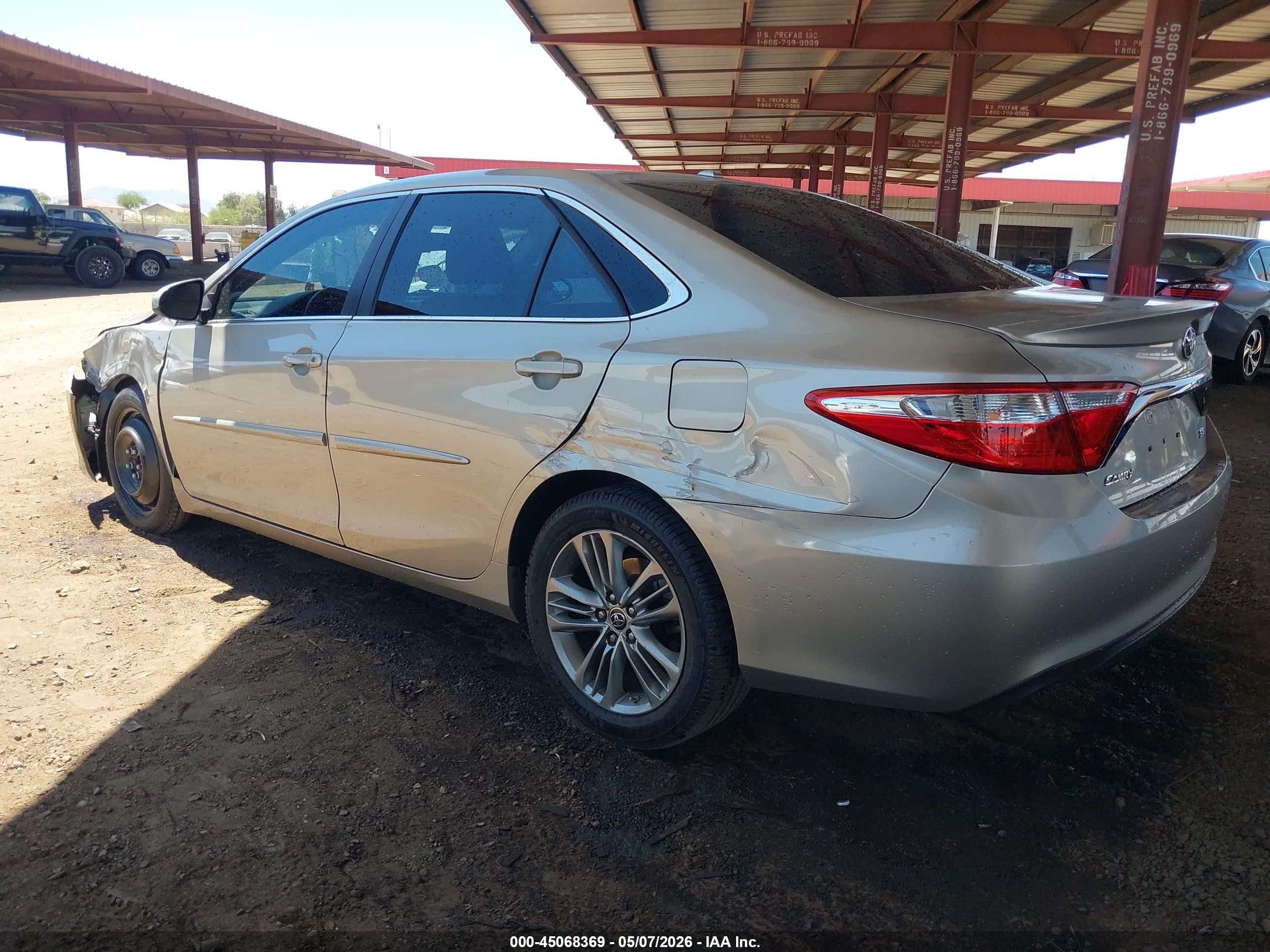 2015 Toyota Camry Se Tan vin: 4T1BF1FK2FU901518