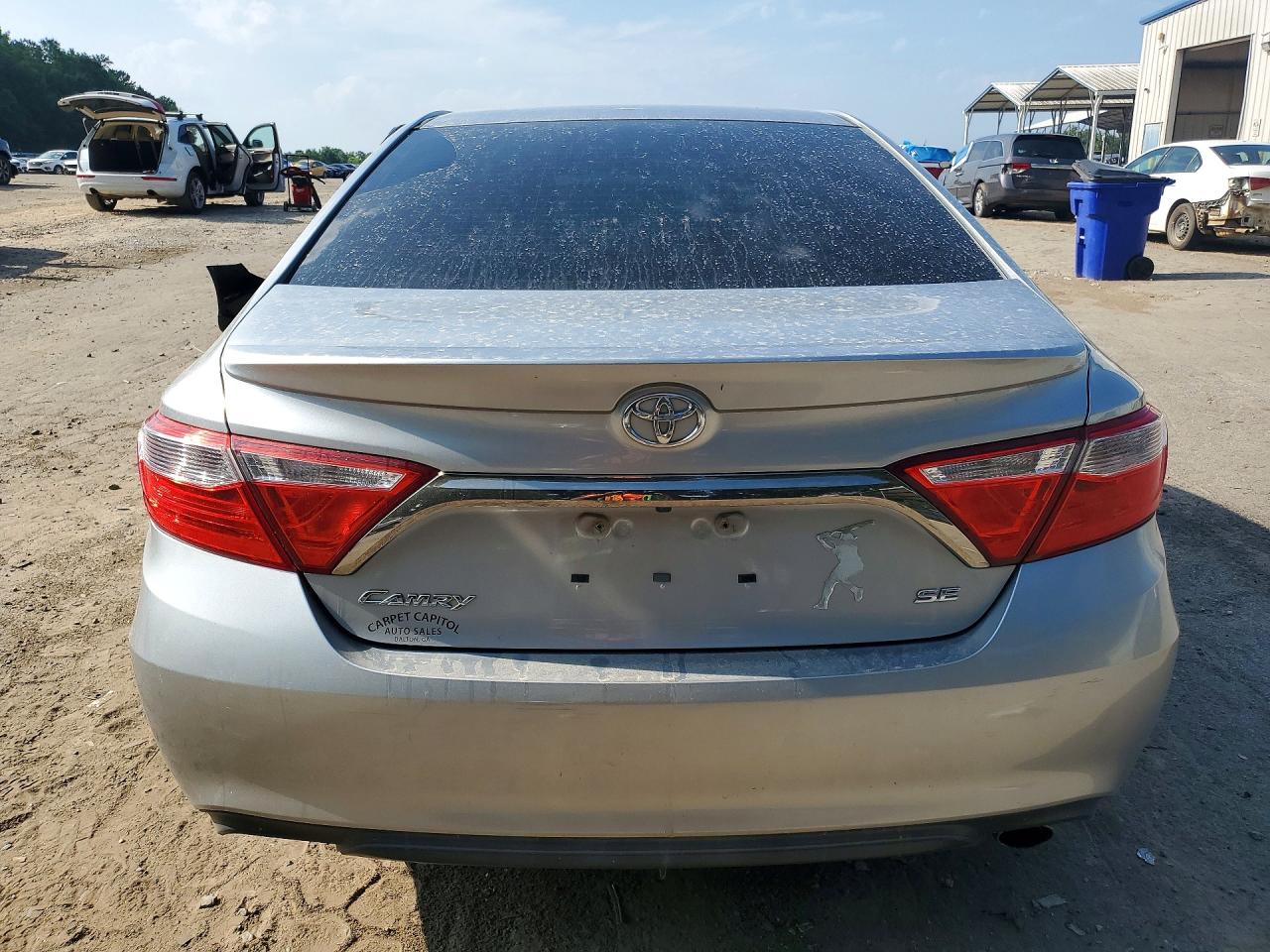 2015 Toyota Camry Se Серебряный vin: 4T1BF1FK2FU905228