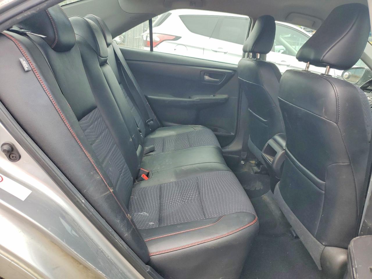 2015 Toyota Camry Se Silver vin: 4T1BF1FK2FU907027