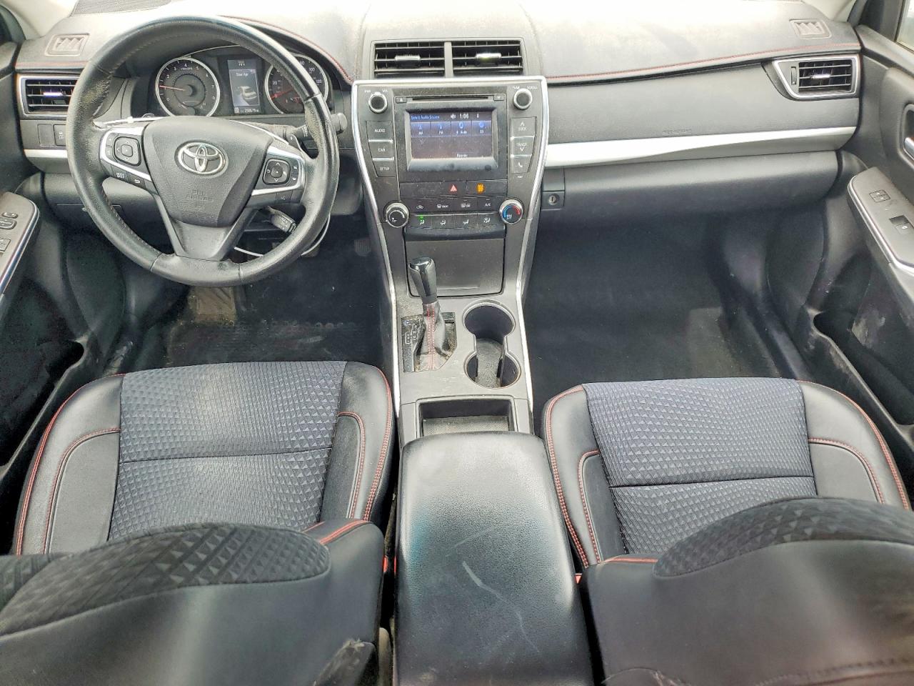 2015 Toyota Camry Se Silver vin: 4T1BF1FK2FU907027