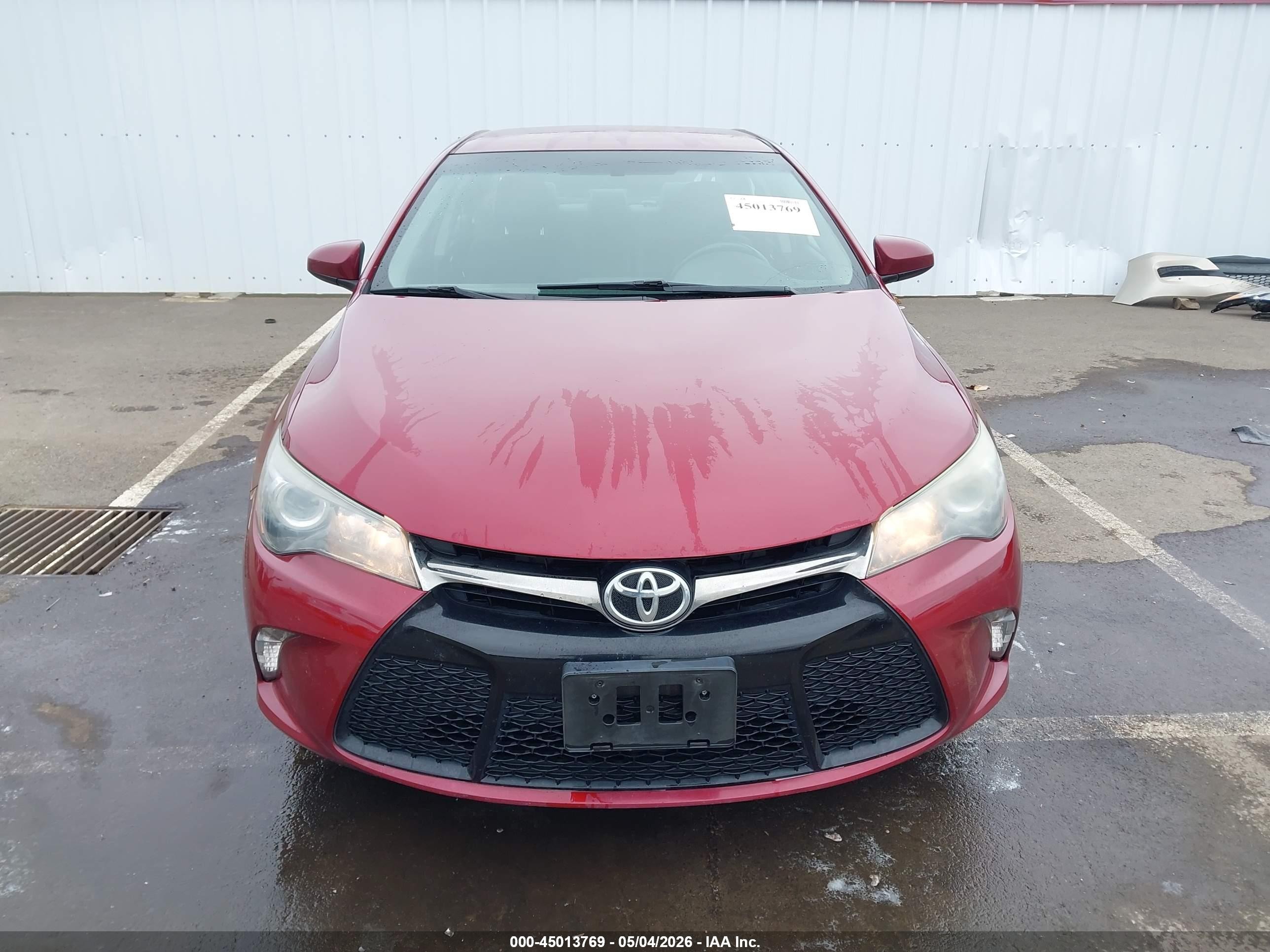 2015 Toyota Camry Se Red vin: 4T1BF1FK2FU919369